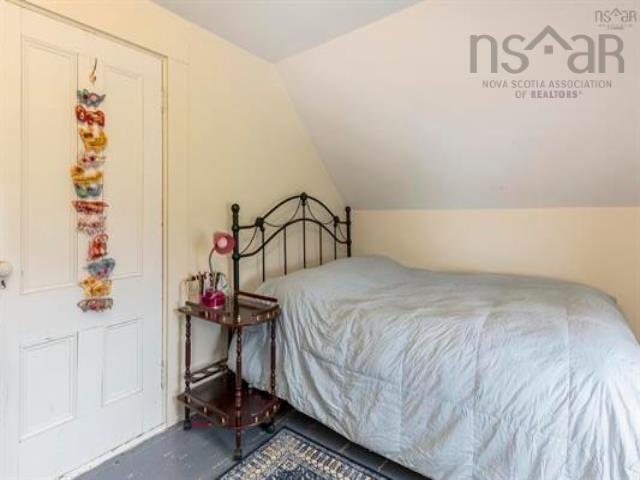 $359,900.00: 171 Round Bay Ferry Road, Round Bay