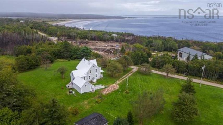 $359,900.00: 171 Round Bay Ferry Road, Round Bay