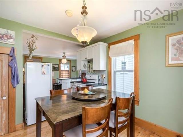 $359,900.00: 171 Round Bay Ferry Road, Round Bay