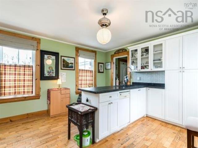 $359,900.00: 171 Round Bay Ferry Road, Round Bay