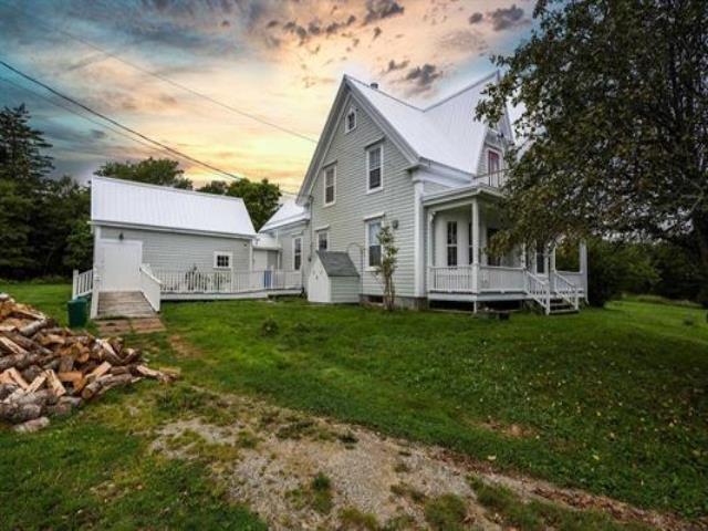 $359,900.00: 171 Round Bay Ferry Road, Round Bay