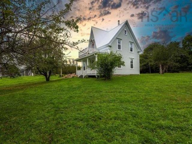 $359,900.00: 171 Round Bay Ferry Road, Round Bay