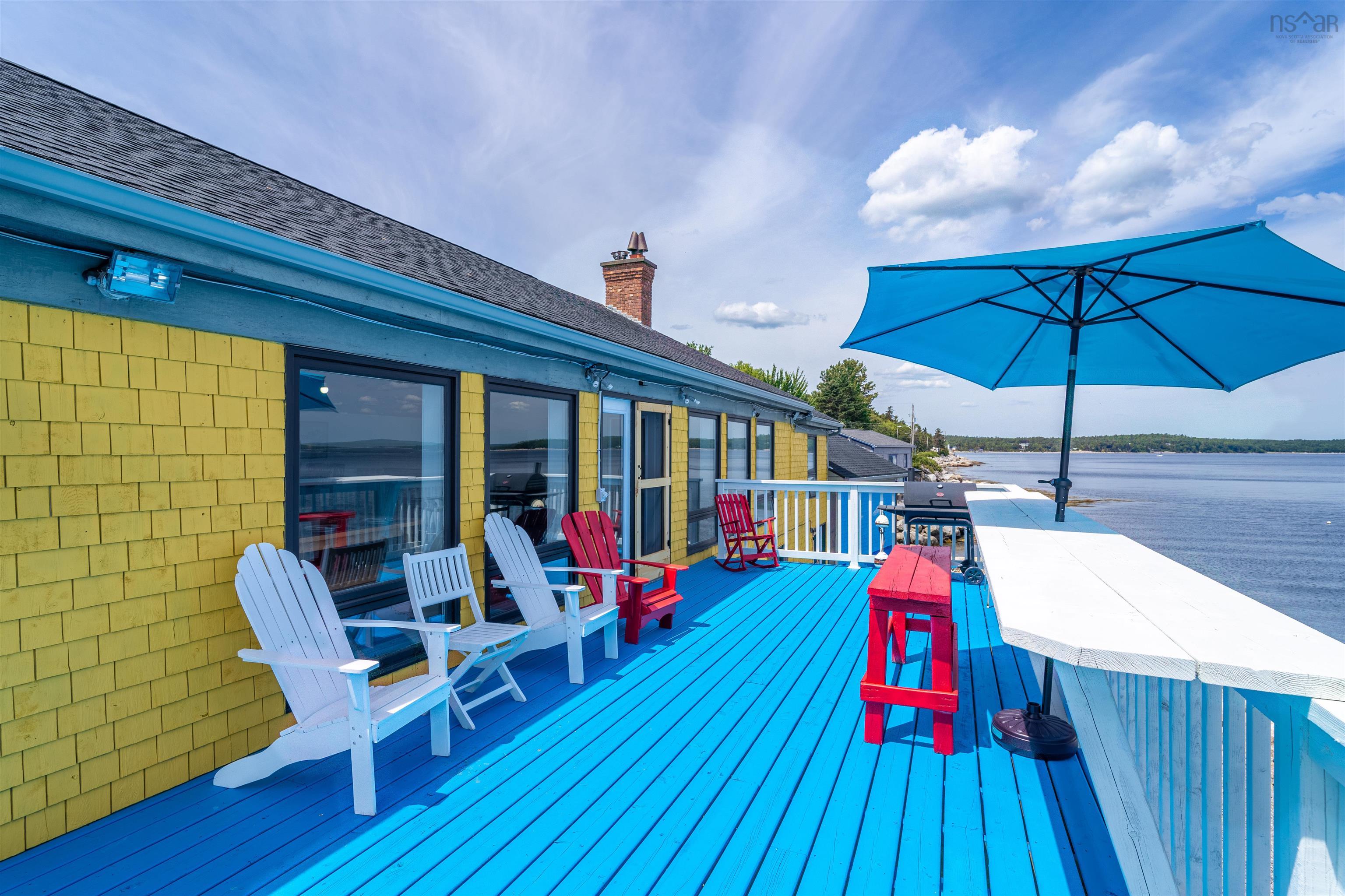 $989,900.00: 501 Mill Cove Shore Rd, Birchy Head