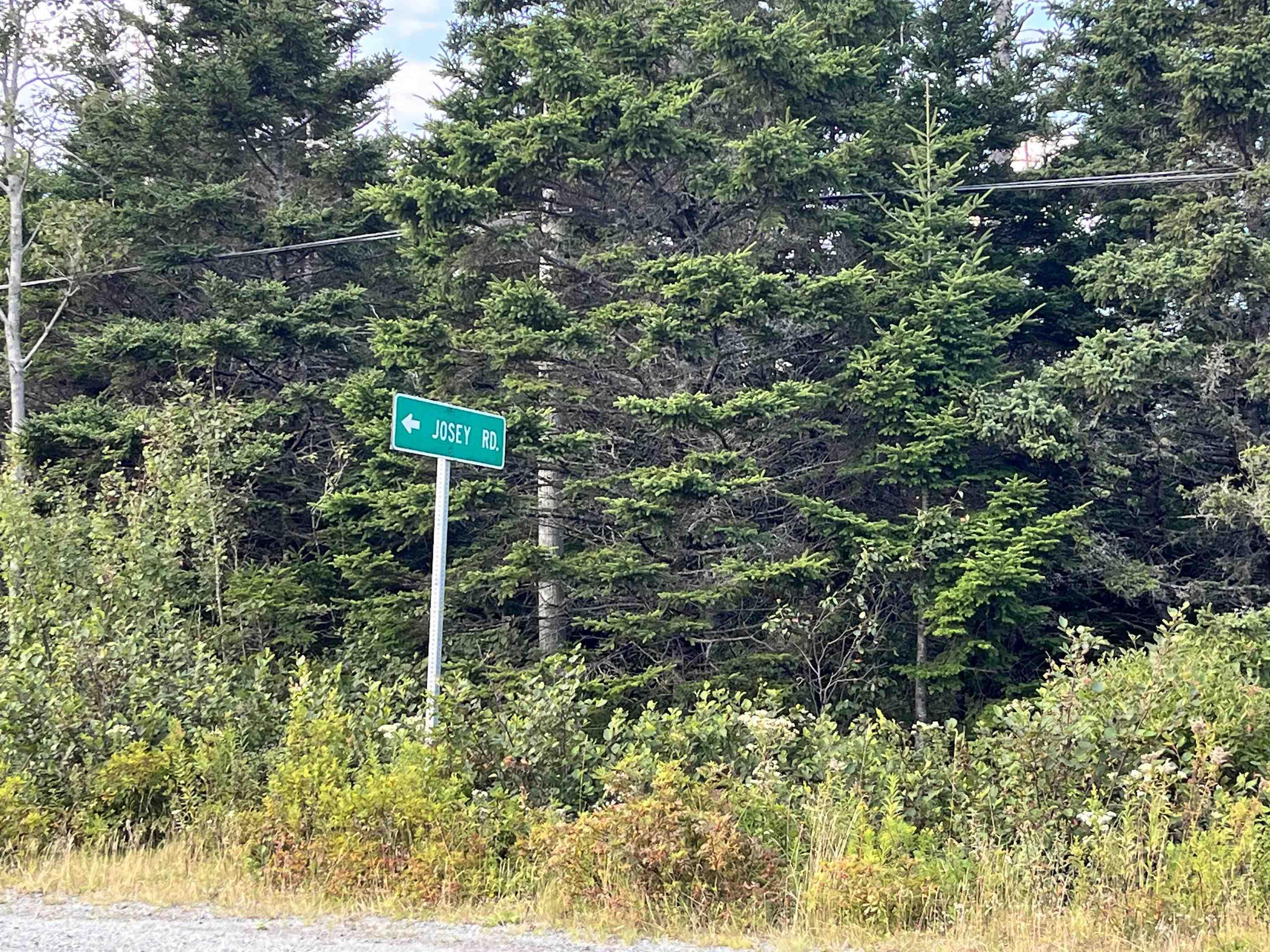 $94,900.00: Highway 7, Spry Bay
