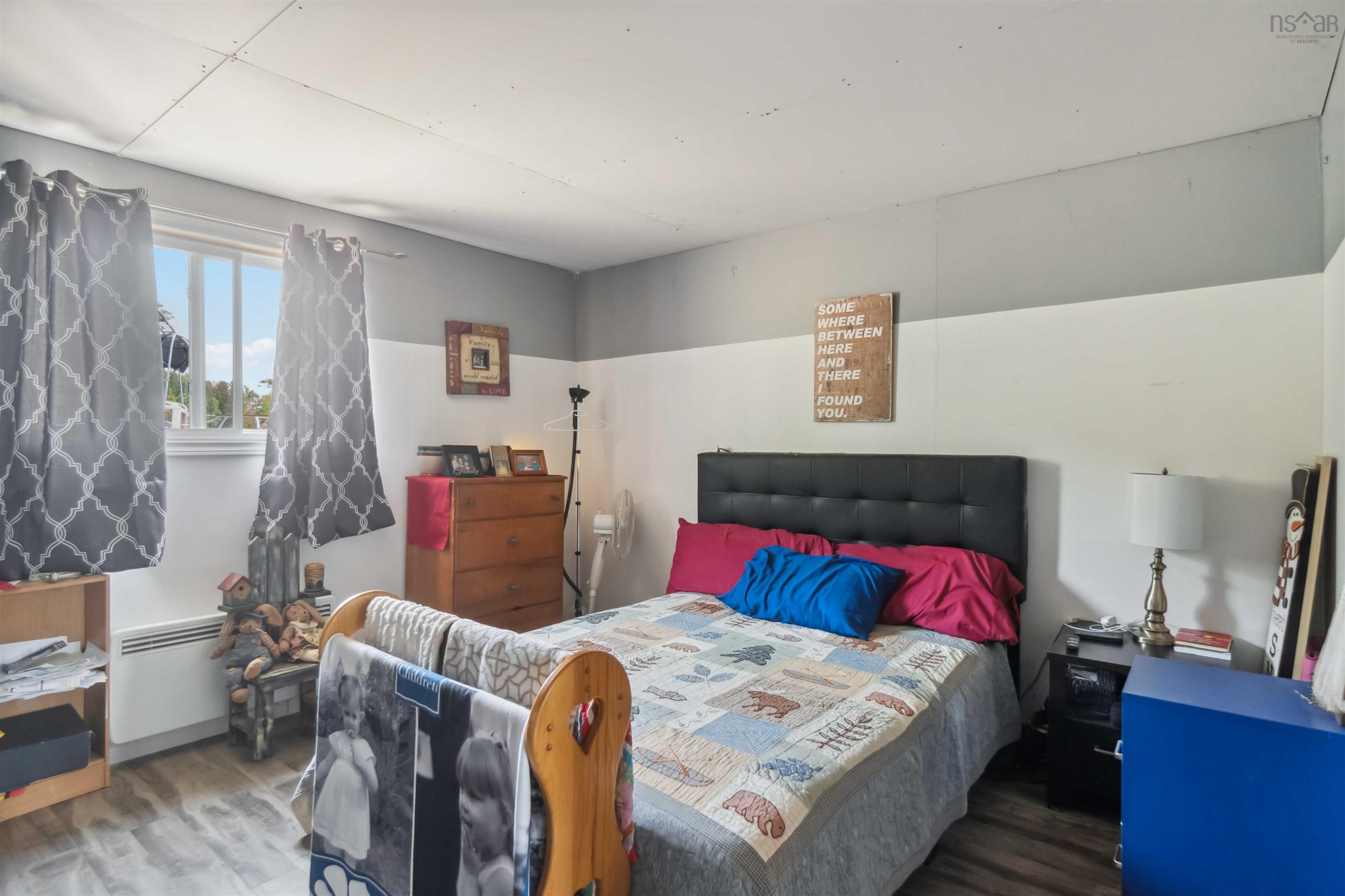 $435,000.00: 9904 Highway 221, Canning