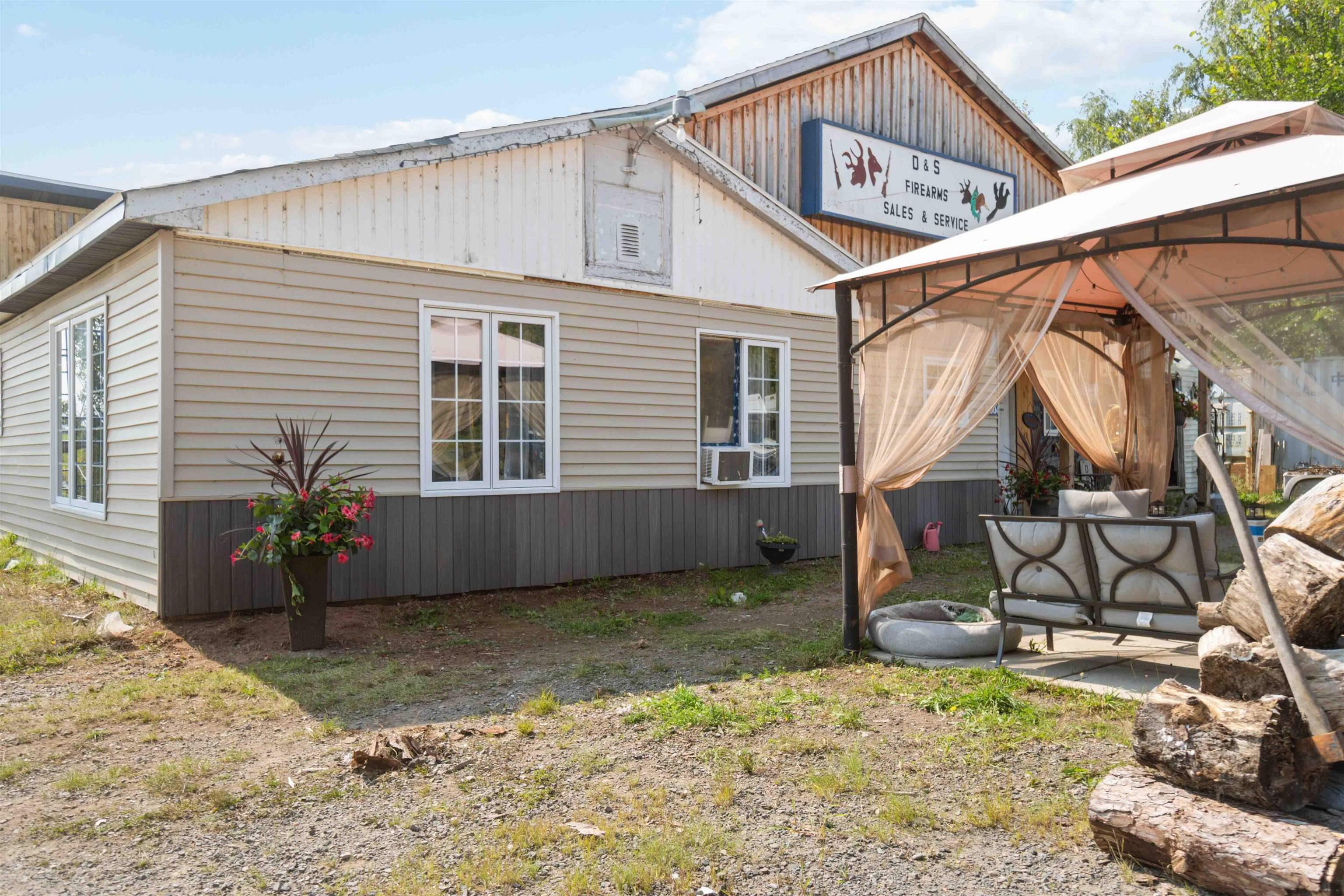 $435,000.00: 9904 Highway 221, Canning