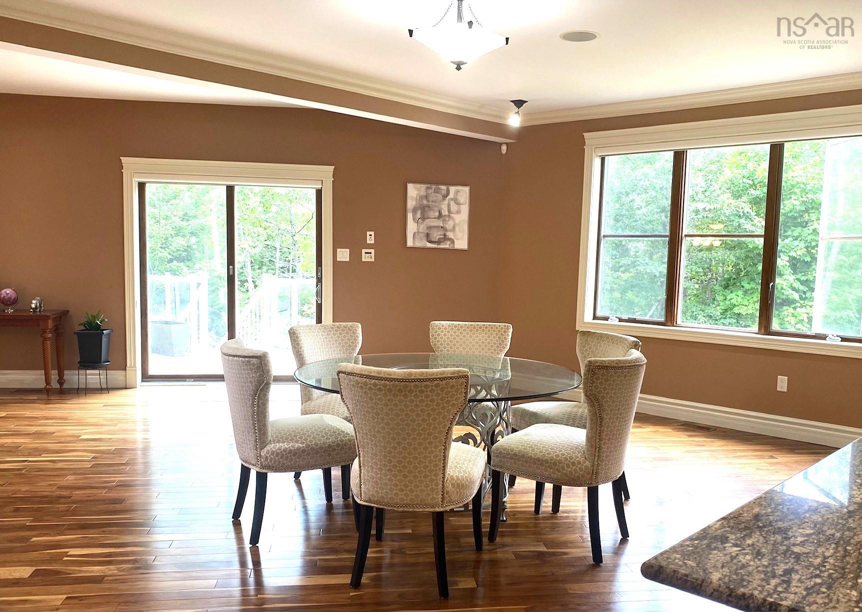 $1,829,900.00: 72 Worthington Place, Bedford