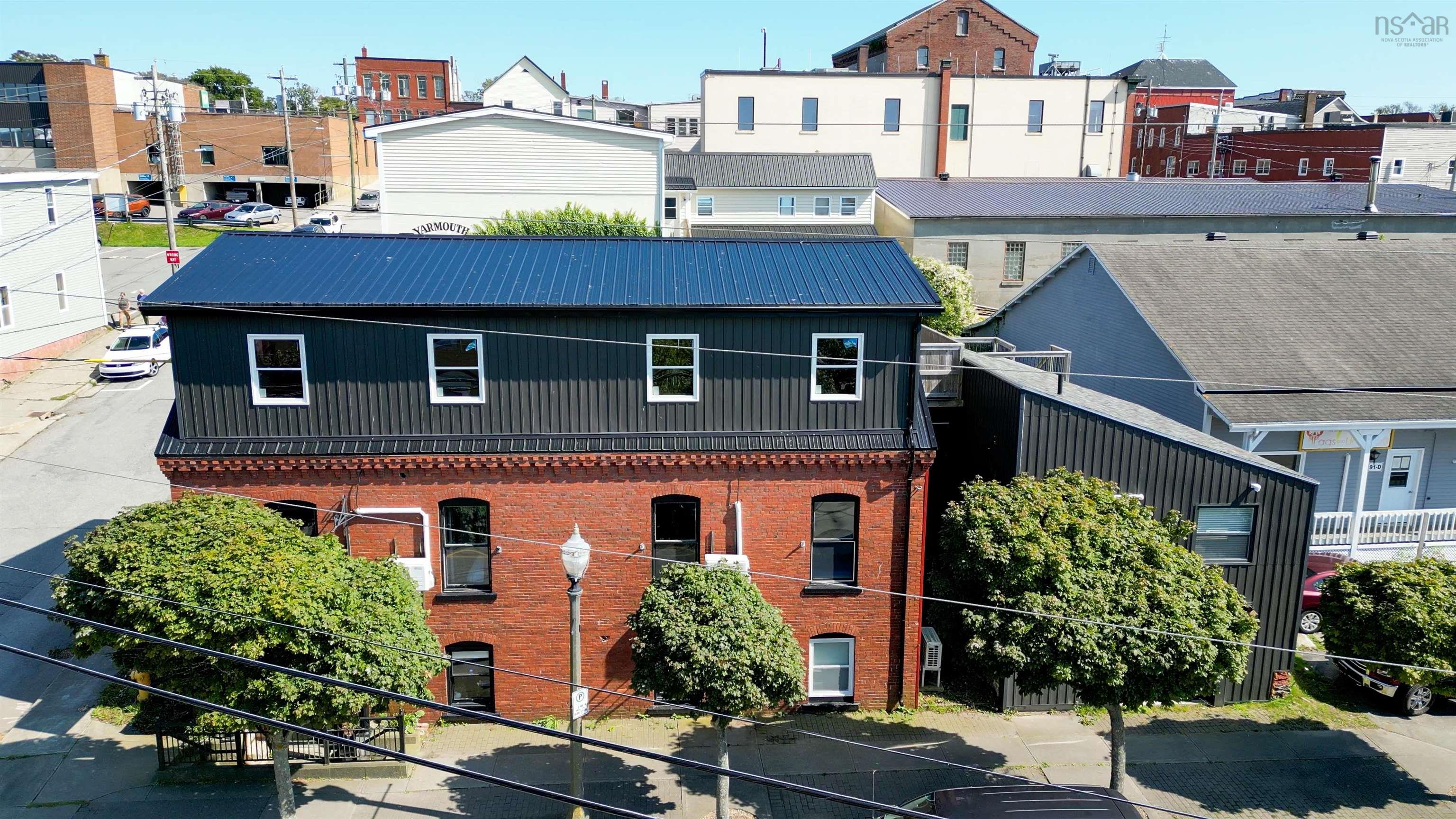 $450,000.00: 1 Jenkins Street, Yarmouth