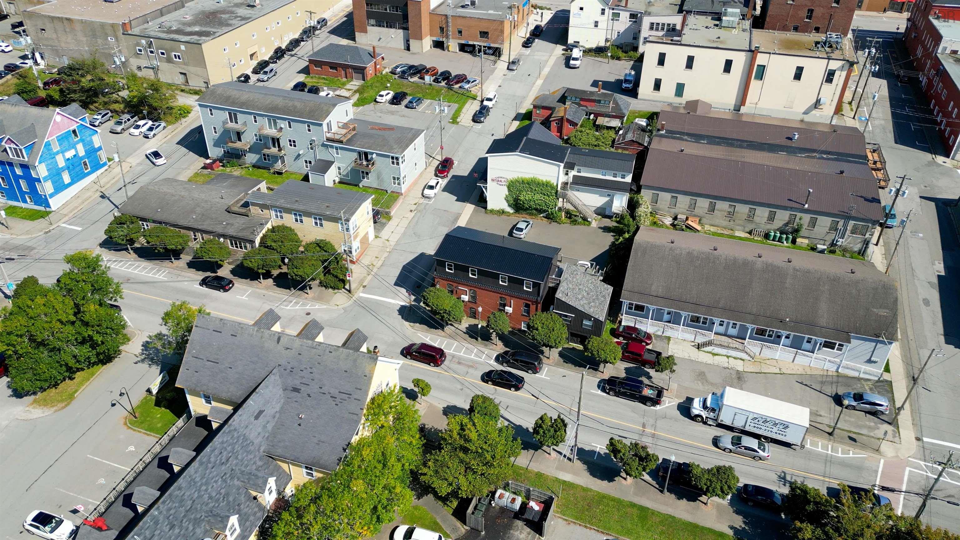 $450,000.00: 1 Jenkins Street, Yarmouth