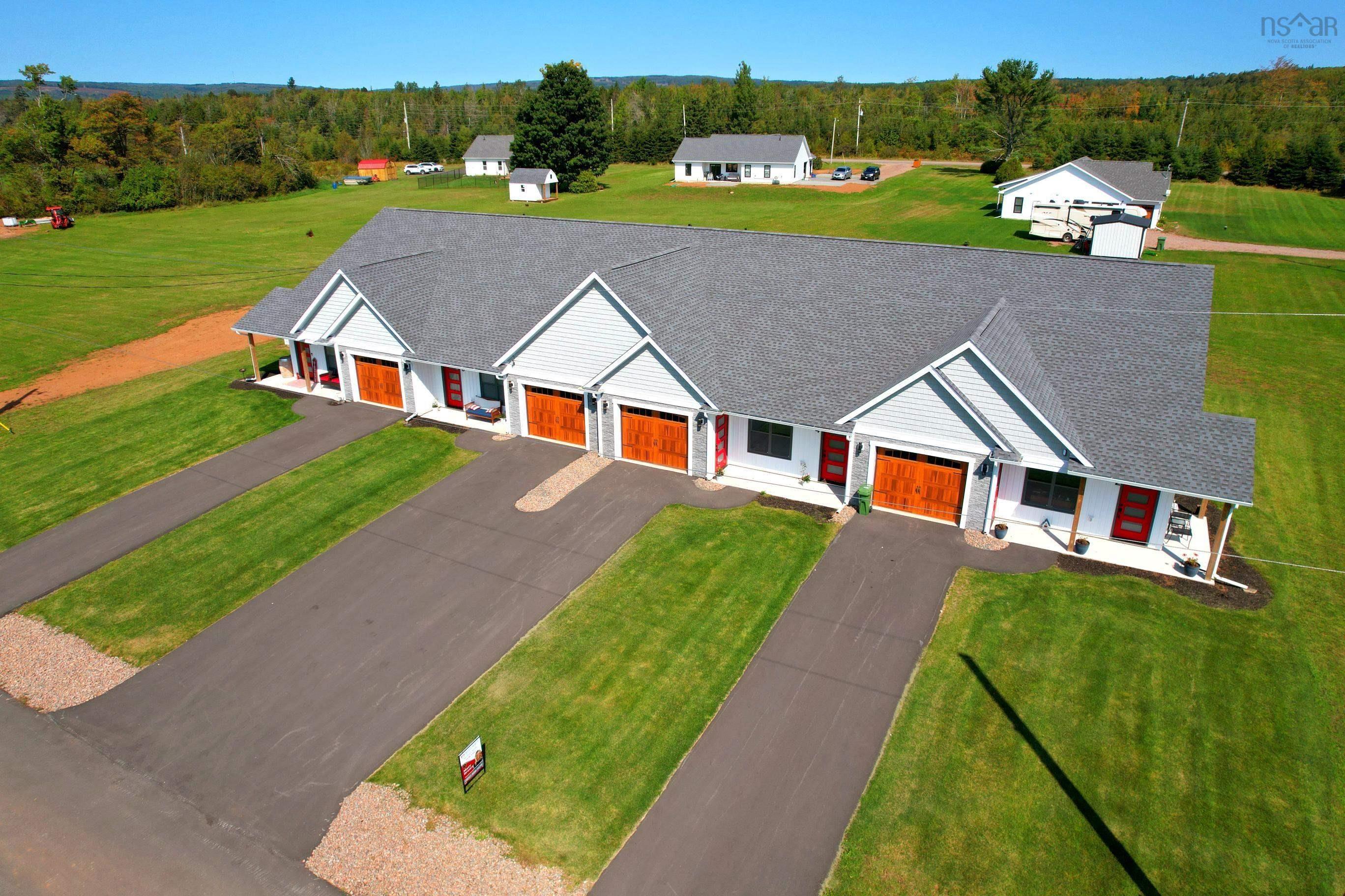 $348,500.00: 4 Livia Meadows Court, Debert