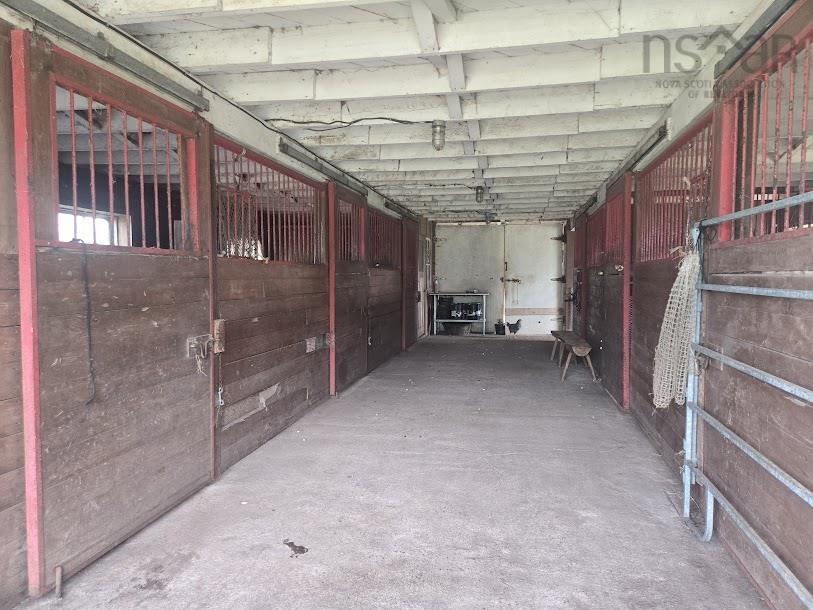 $450,000.00: 803 6 Highway, Marshville