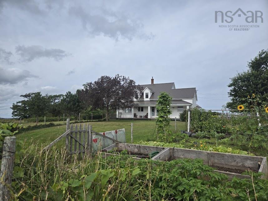 $450,000.00: 803 6 Highway, Marshville