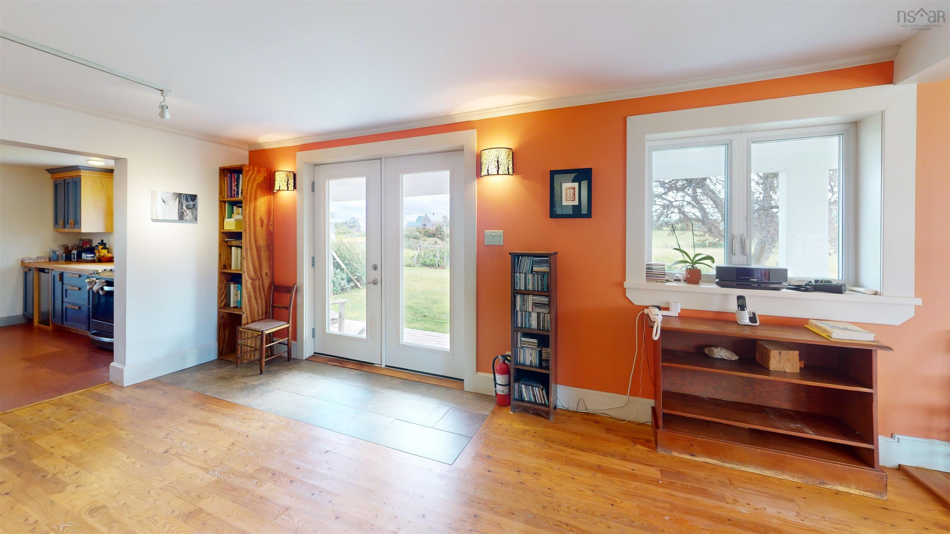 $450,000.00: 803 6 Highway, Marshville