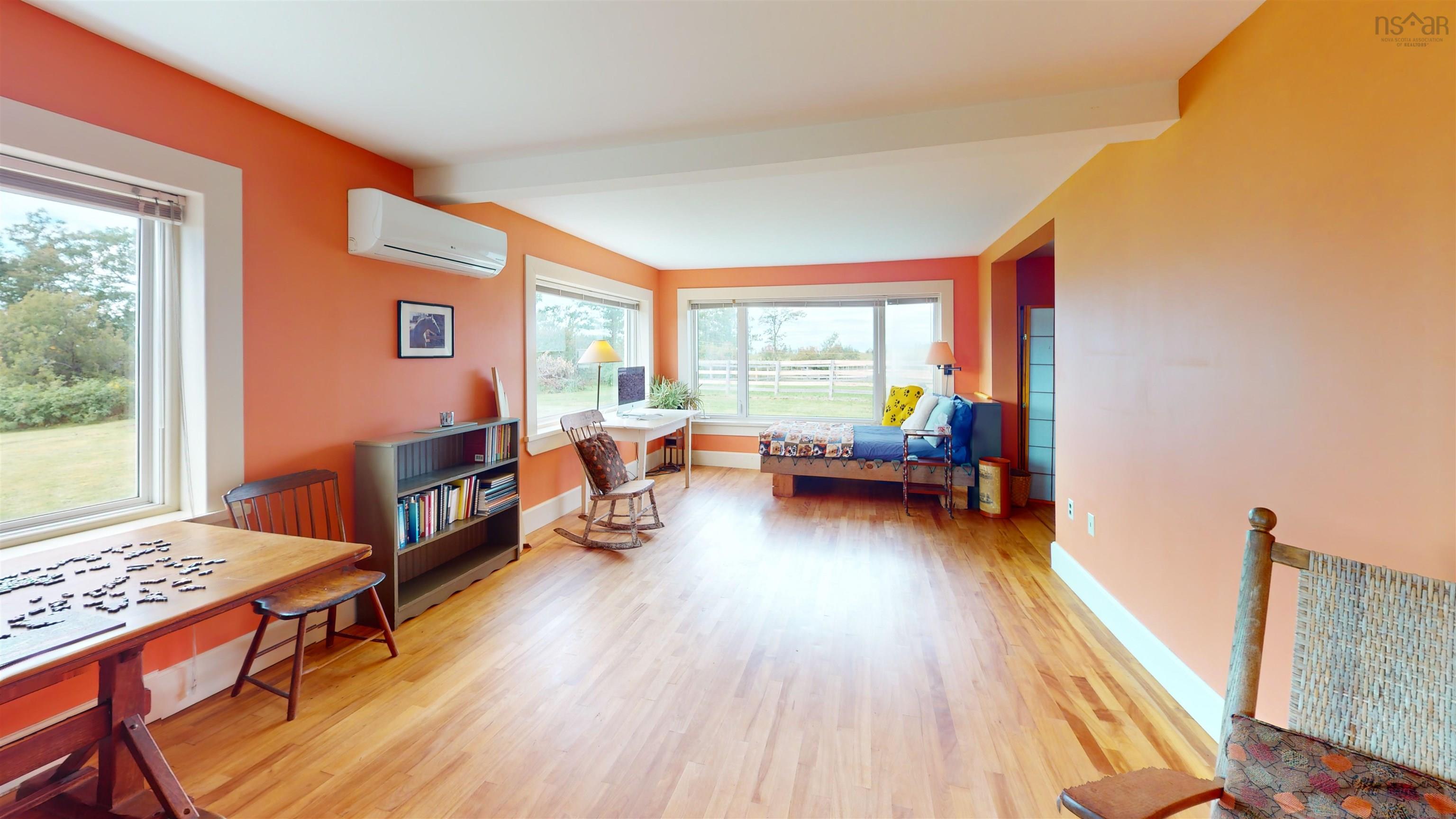 $450,000.00: 803 6 Highway, Marshville