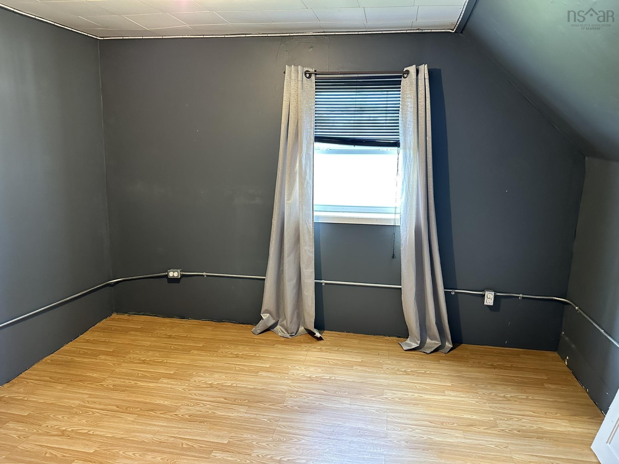 $99,900.00: 3 PRINCESS Street, Springhill