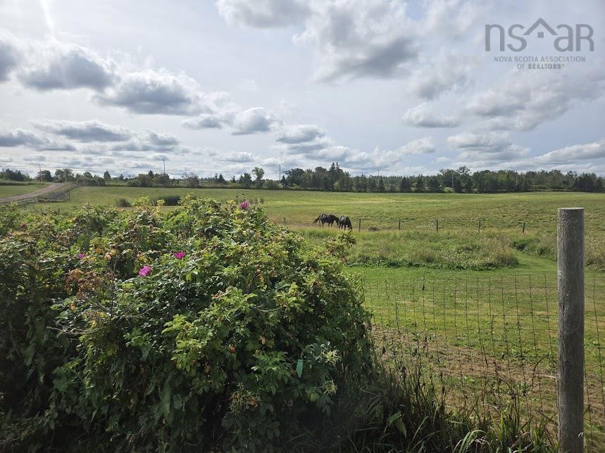 $650,000.00: 803 6 Highway, Marshville