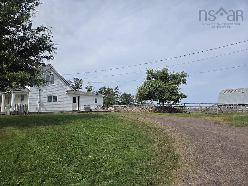 $650,000.00: 803 6 Highway, Marshville
