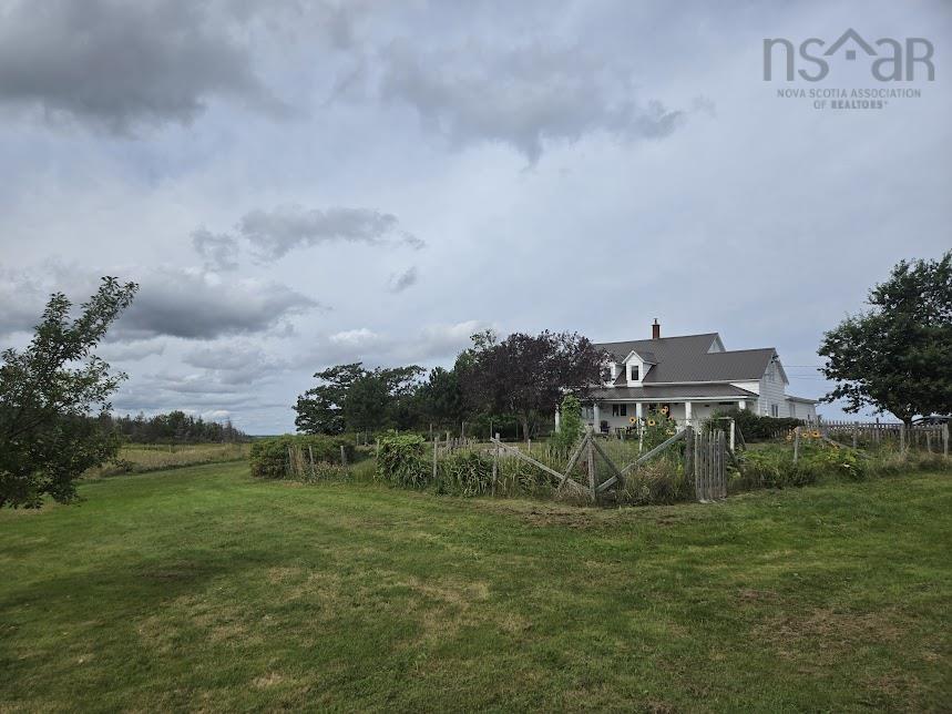 $650,000.00: 803 6 Highway, Marshville