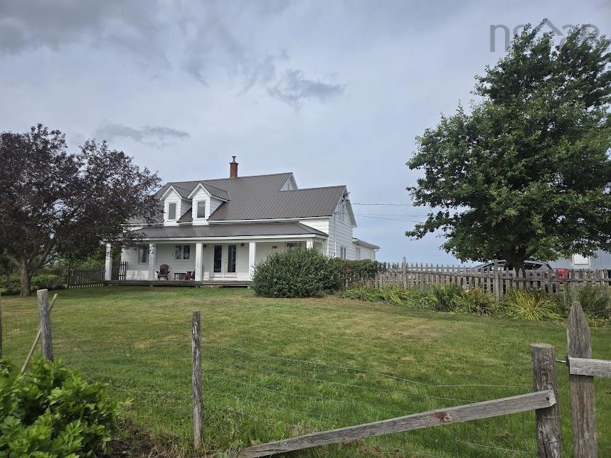 $650,000.00: 803 6 Highway, Marshville