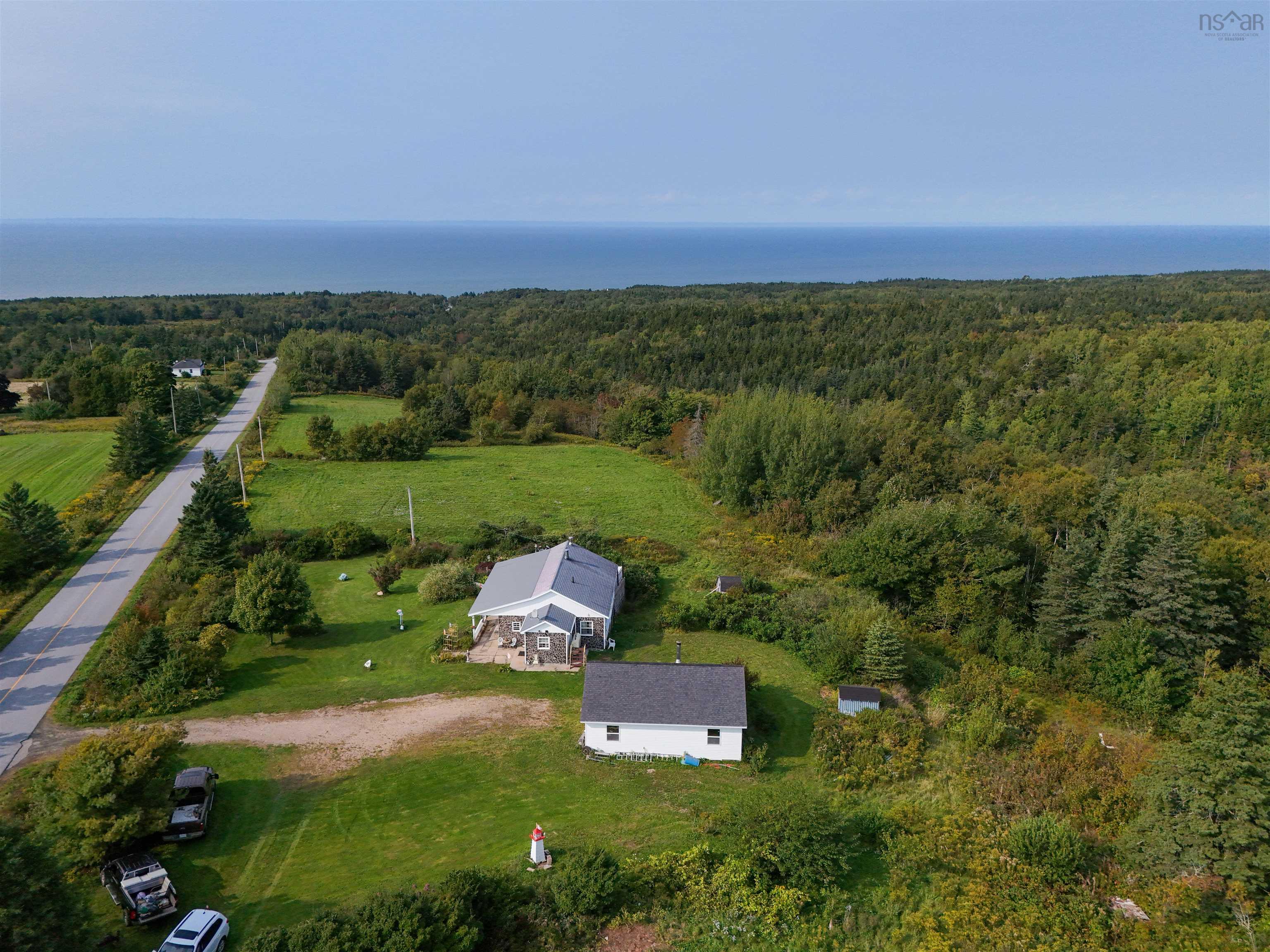 $649,900.00: 316 Brinton Road, Port Lorne
