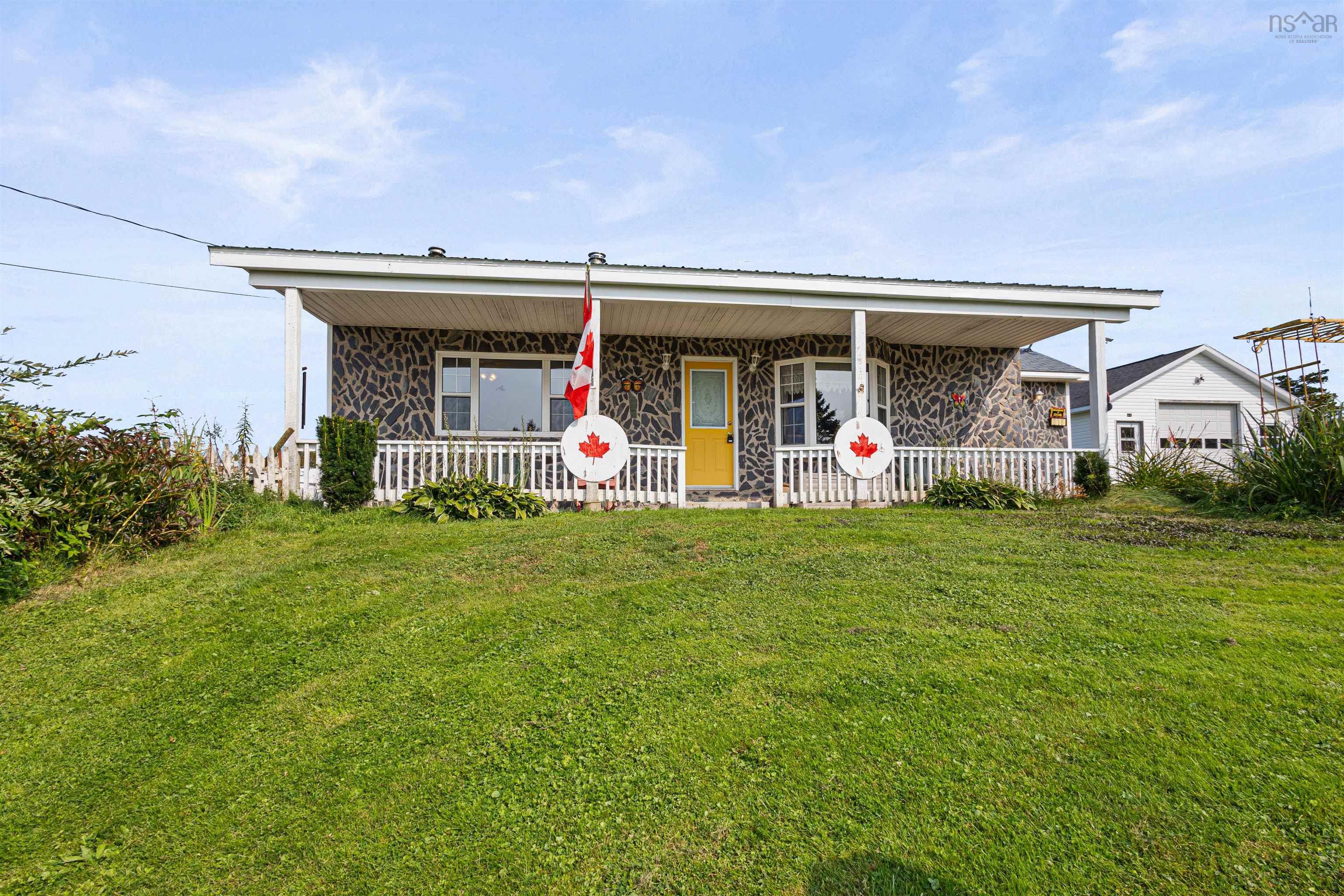 $649,900.00: 316 Brinton Road, Port Lorne