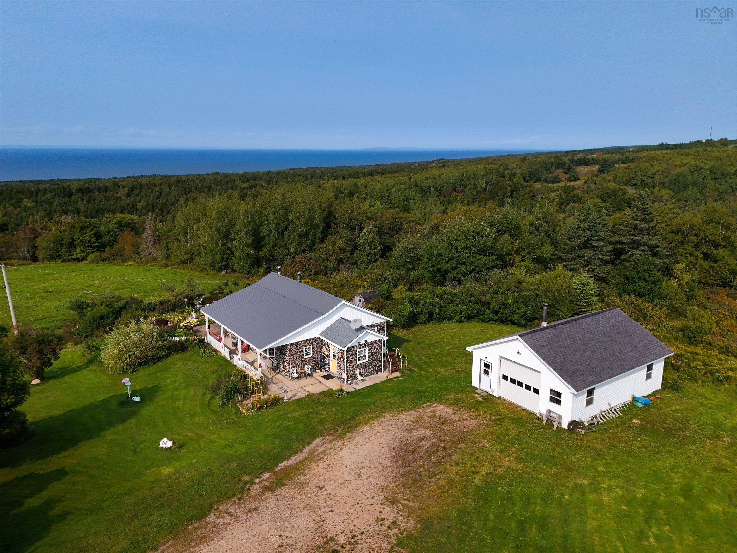$649,900.00: 316 Brinton Road, Port Lorne