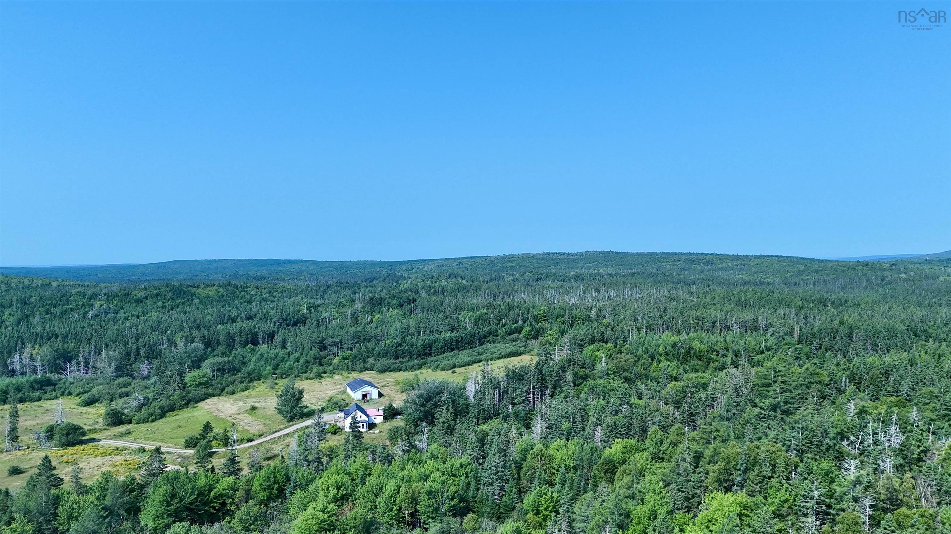 $289,000.00: 1520 Back Road, River Bourgeois