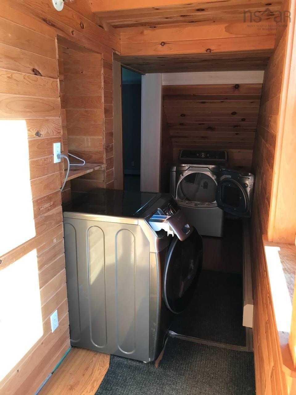 $320,000.00: 2714 Highway 320, Poulamon