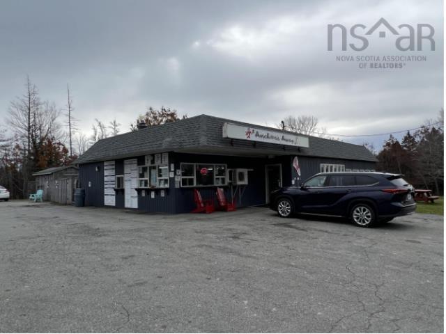 $299,000.00: 10341 NS-103 Clyde River River, Clyde River