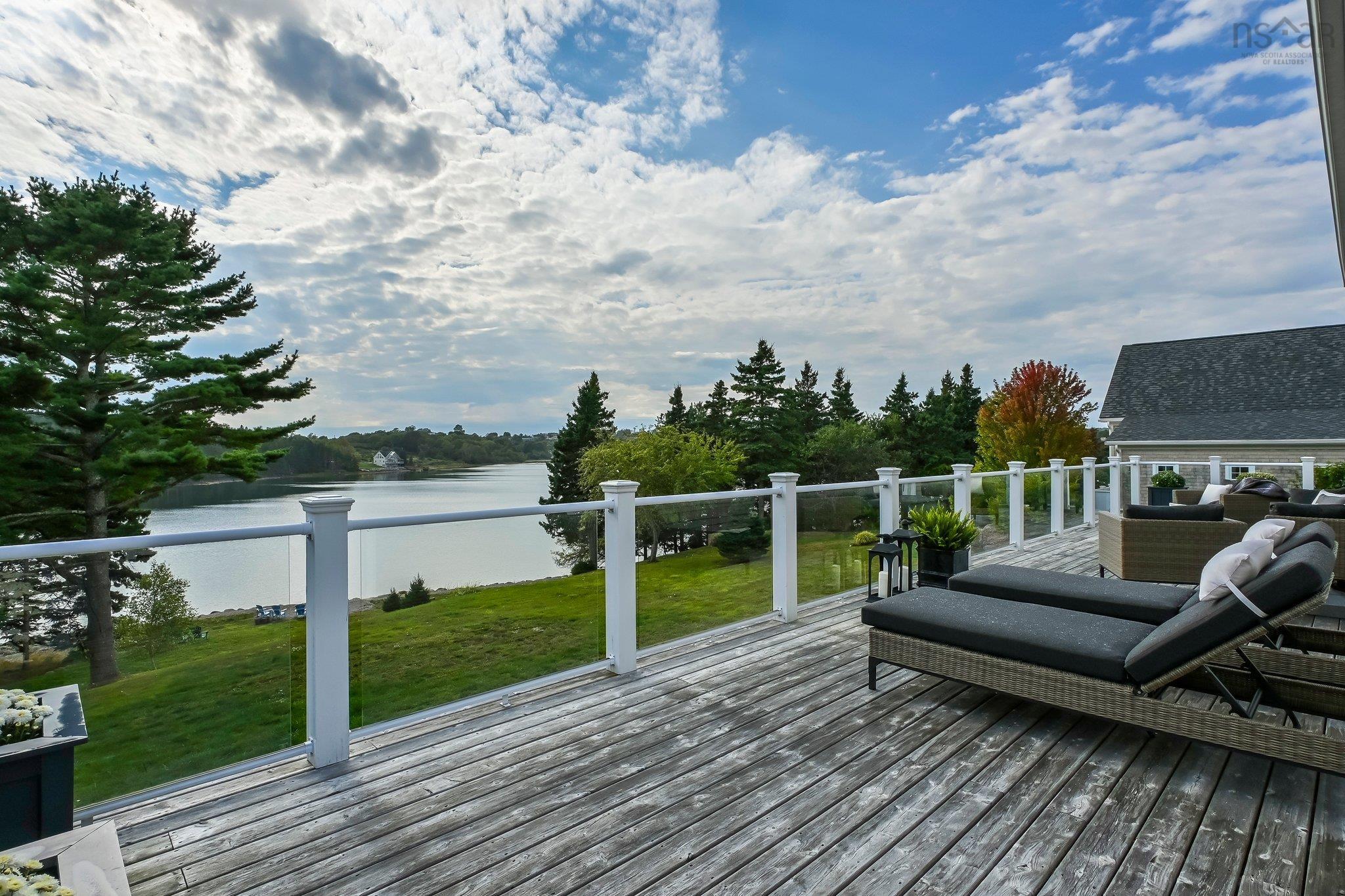 $1,897,000.00: 127 Ocean Stone Drive, Garden Lots