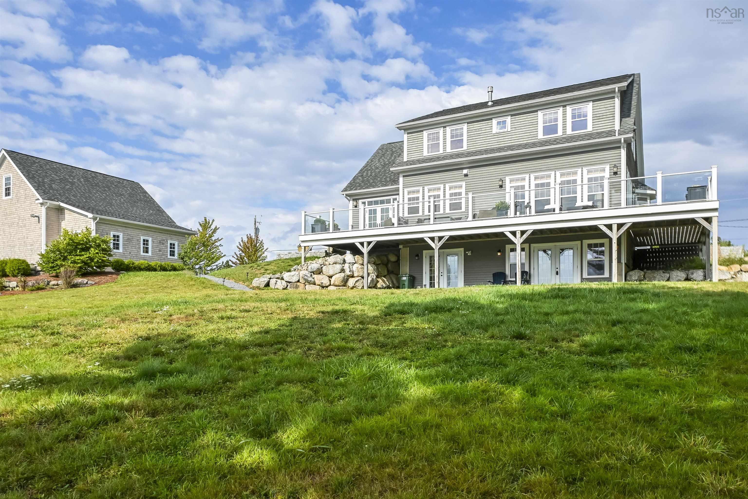 $1,897,000.00: 127 Ocean Stone Drive, Garden Lots