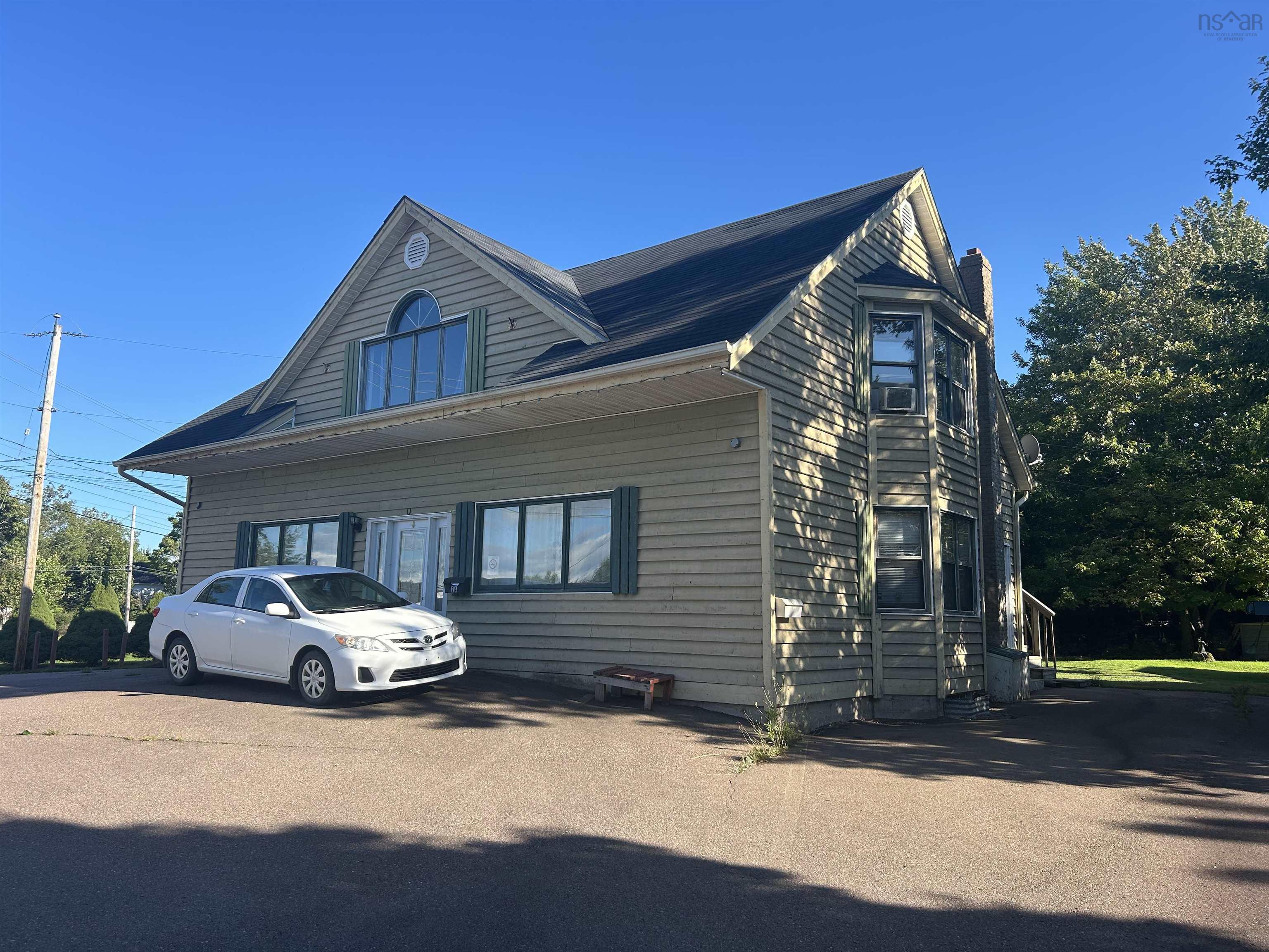 $375,000.00: 2A/B Wellington Court, Truro