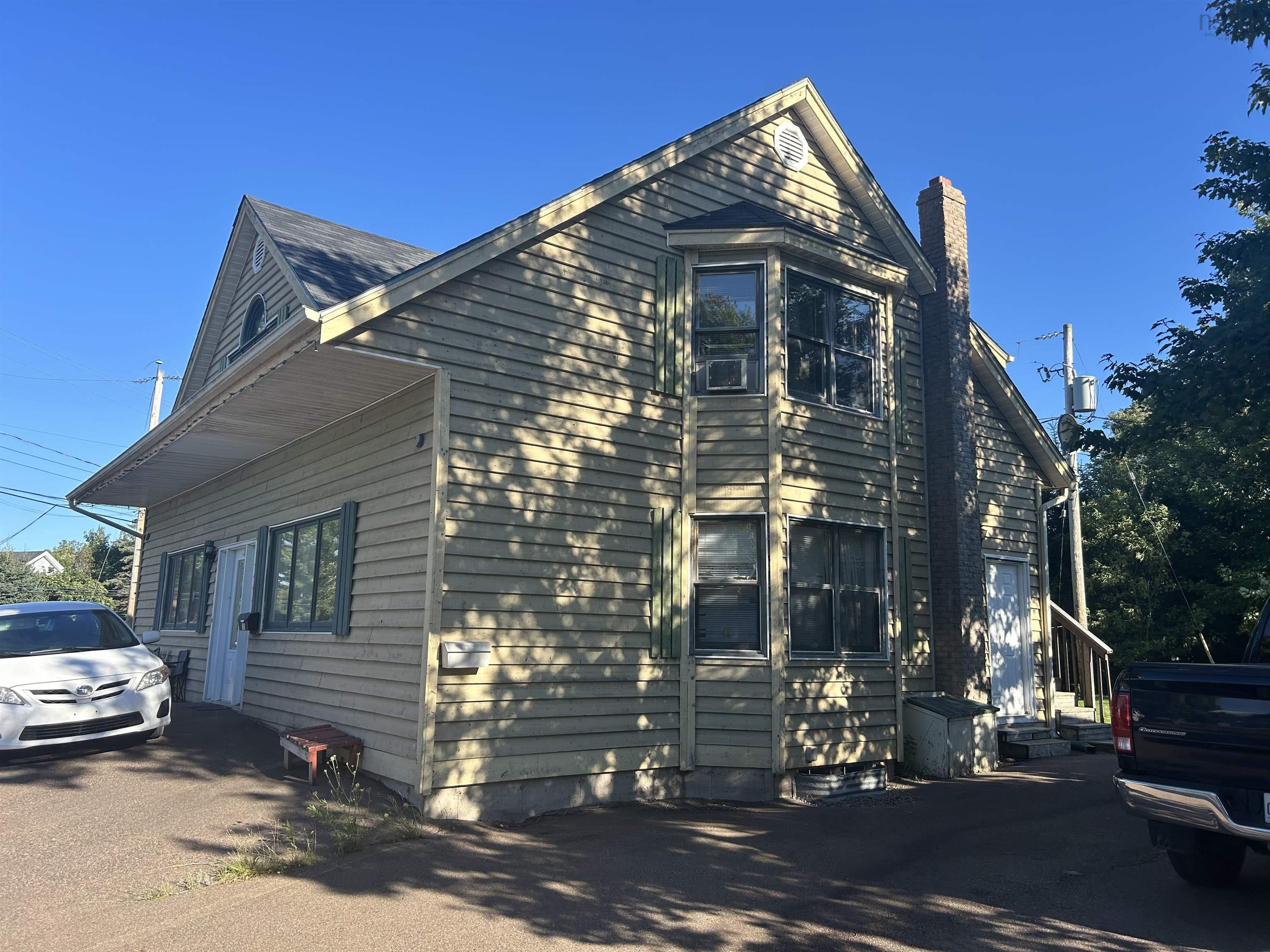 $375,000.00: 2A/B Wellington Court, Truro