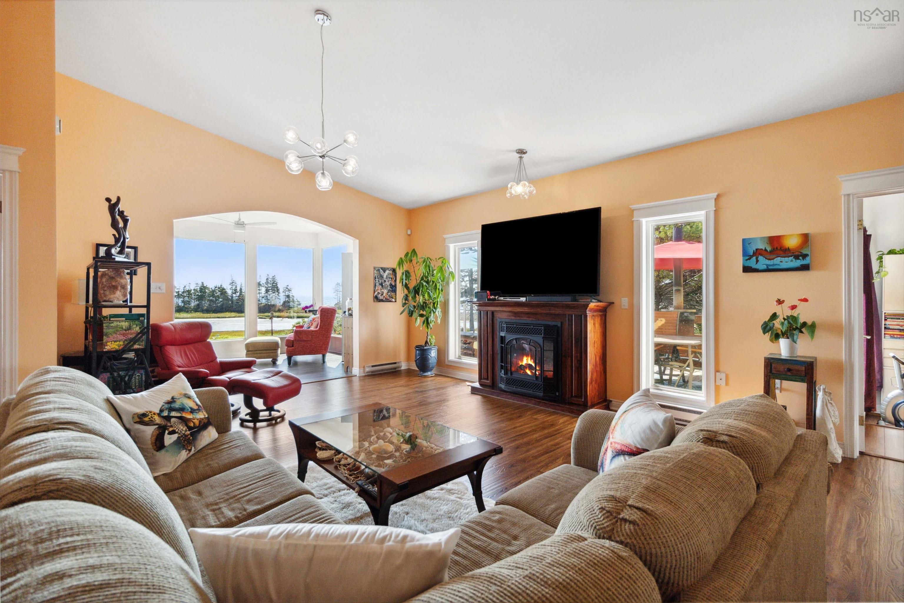 $995,000.00: 79 Five Rivers Drive, White Point