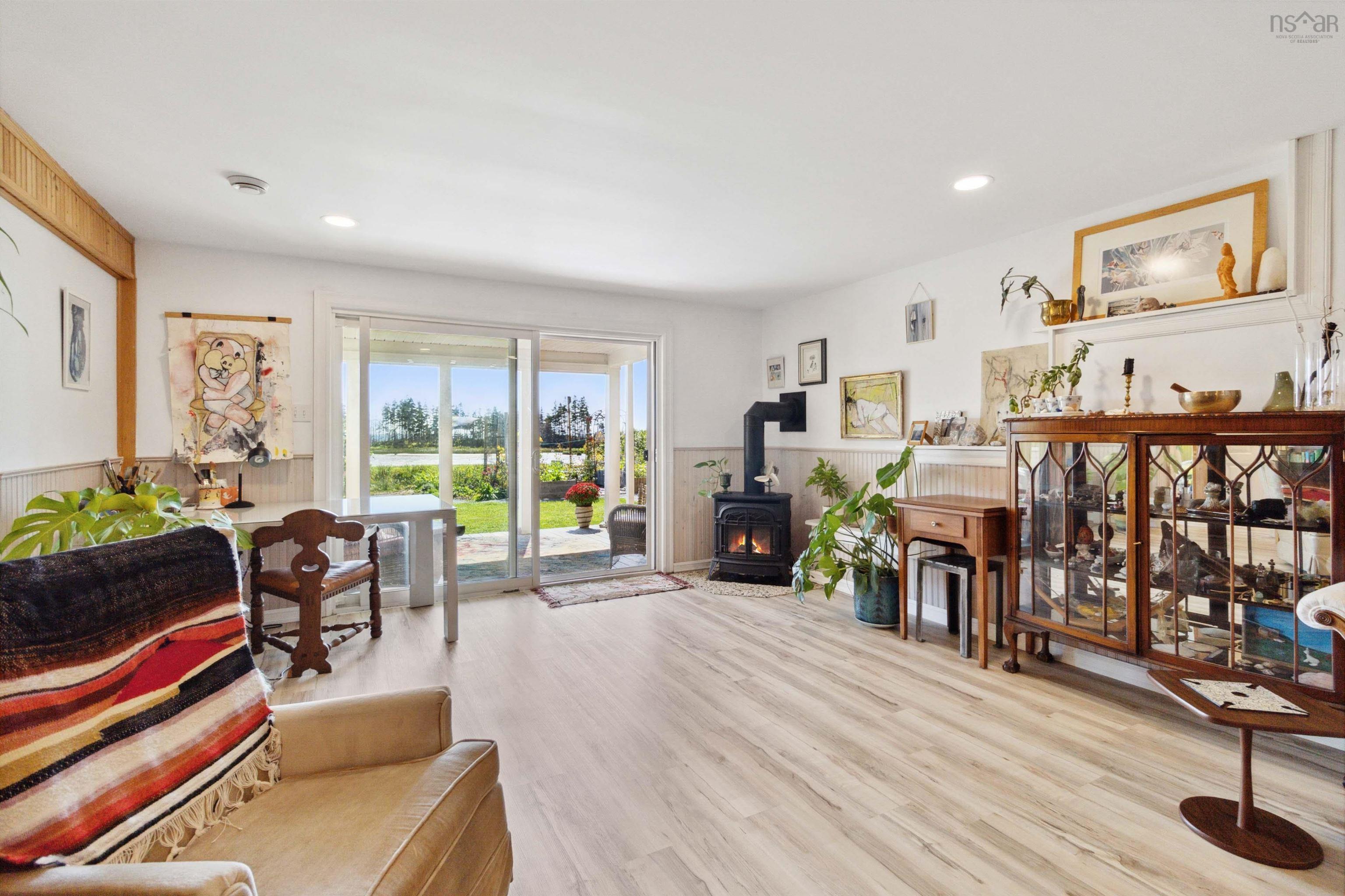 $995,000.00: 79 Five Rivers Drive, White Point