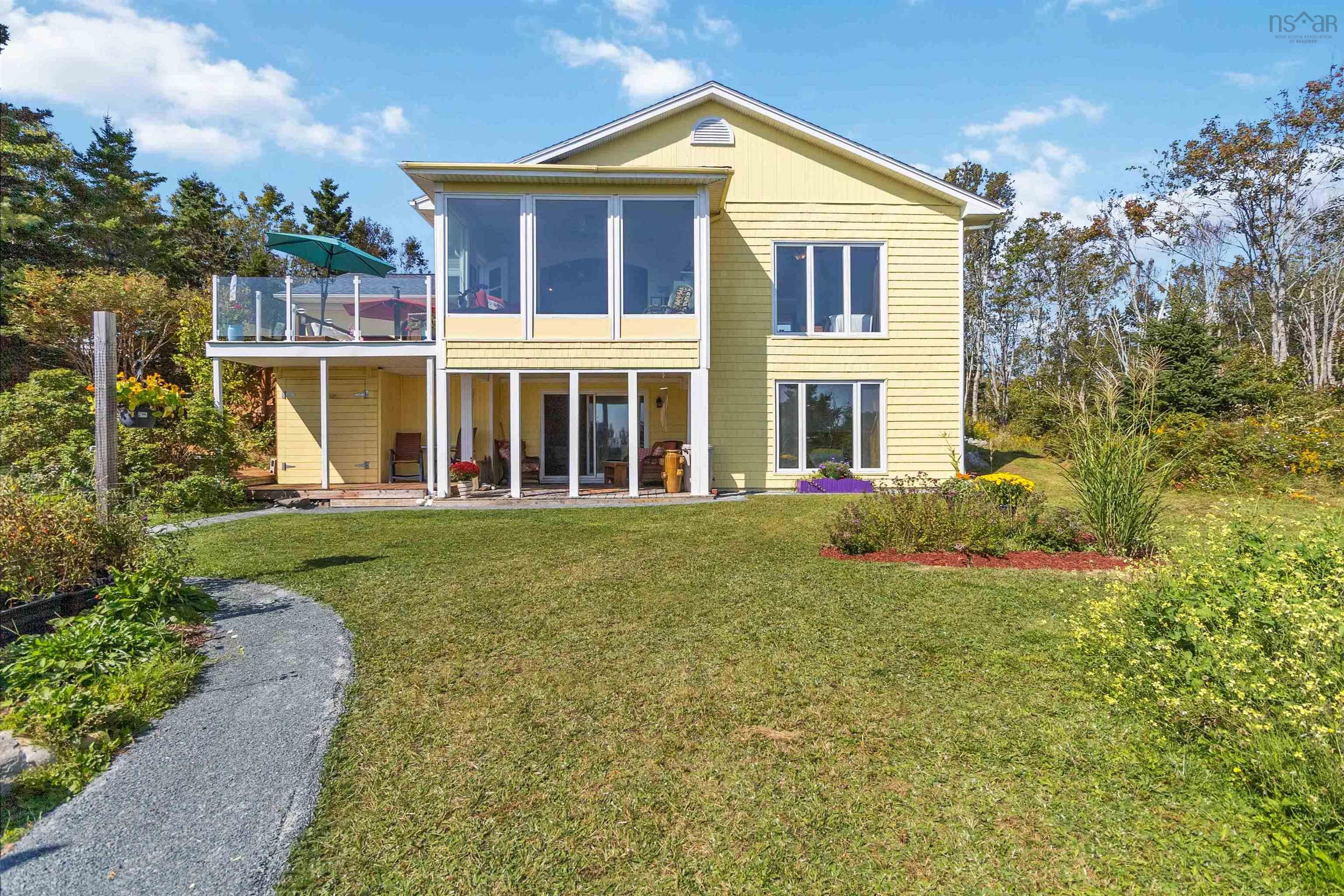 $995,000.00: 79 Five Rivers Drive, White Point