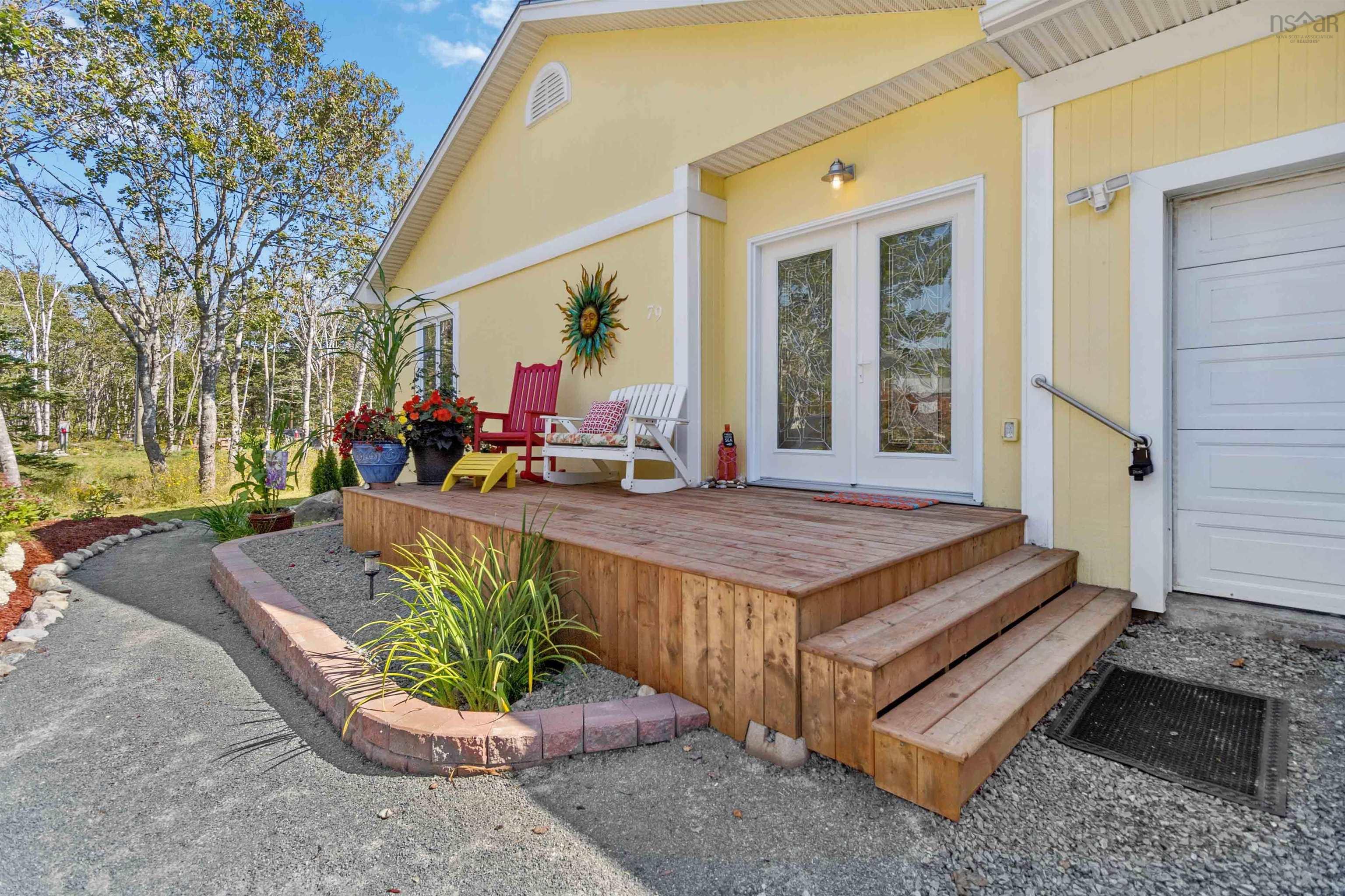 $995,000.00: 79 Five Rivers Drive, White Point