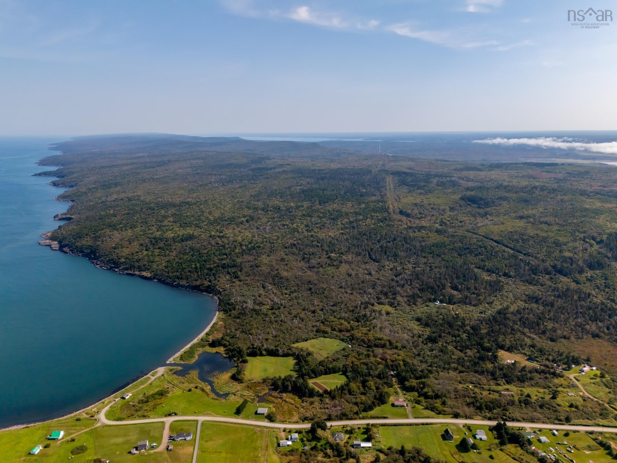 $10,000,000.00: 712 Gullivers Cove Road, Gullivers Cove