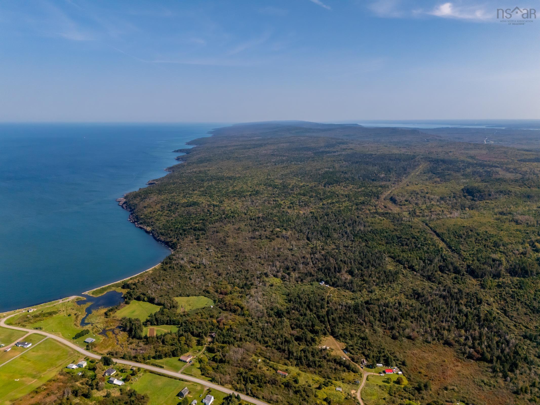 $10,000,000.00: 712 Gullivers Cove Road, Gullivers Cove