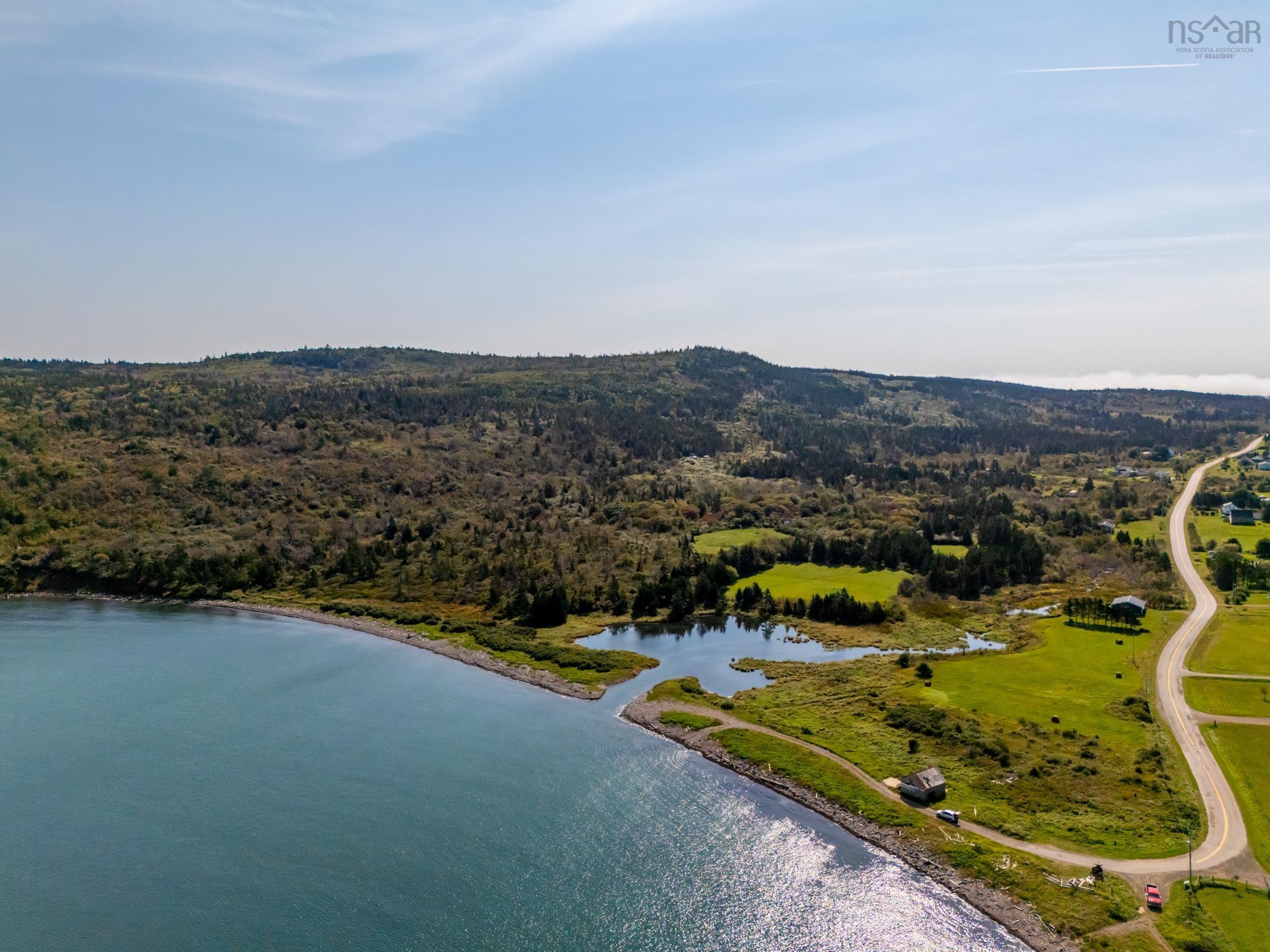 $10,000,000.00: 712 Gullivers Cove Road, Gullivers Cove