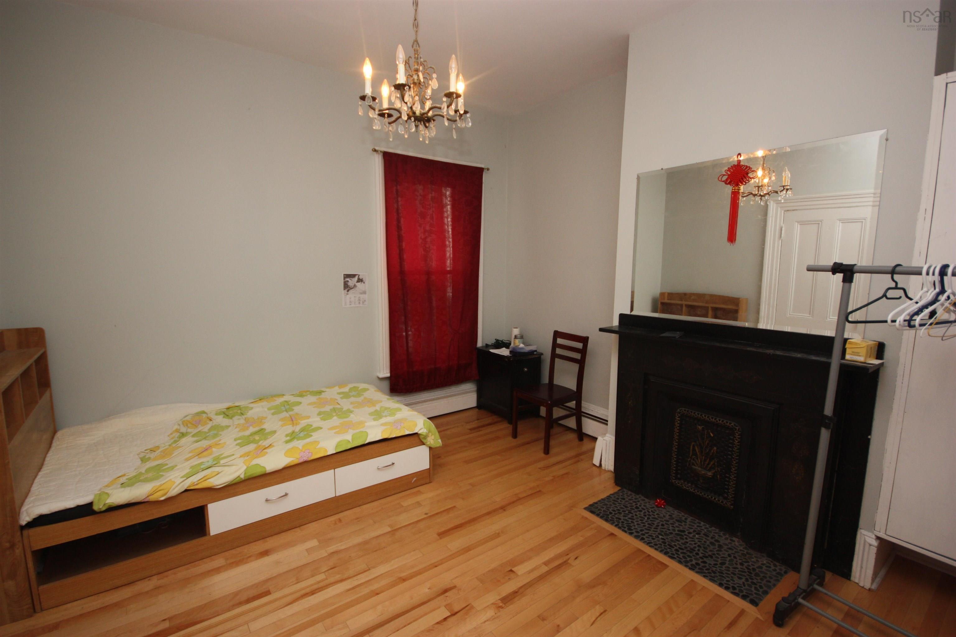 $950,000.00: 6203 Jubilee Road, Halifax