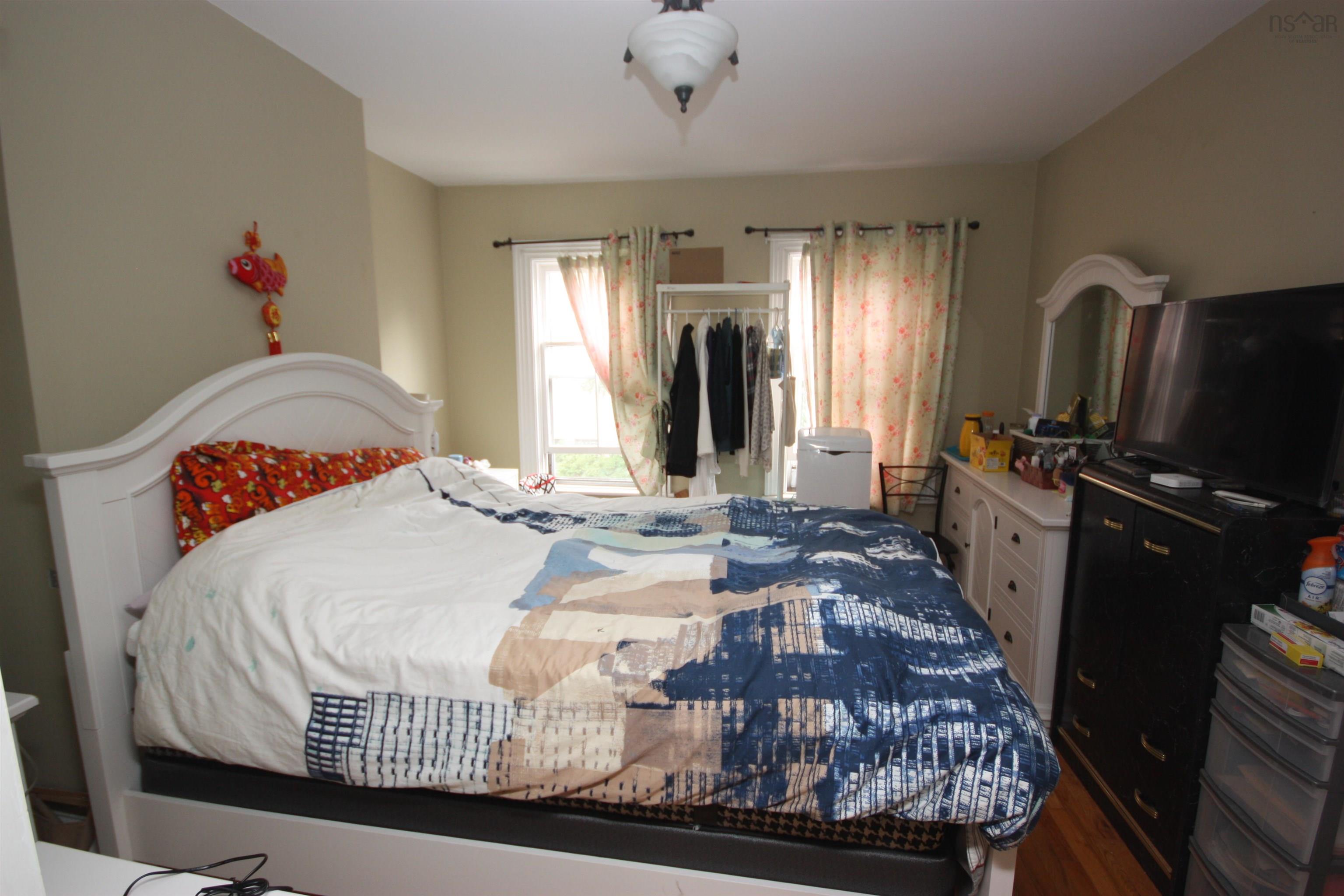 $950,000.00: 6203 Jubilee Road, Halifax