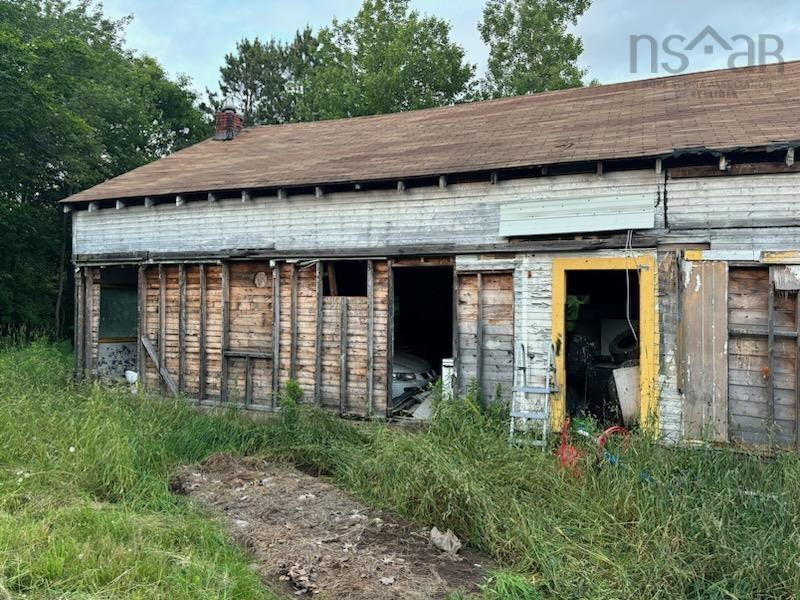 $125,000.00: 481 Pictou Road, Valley