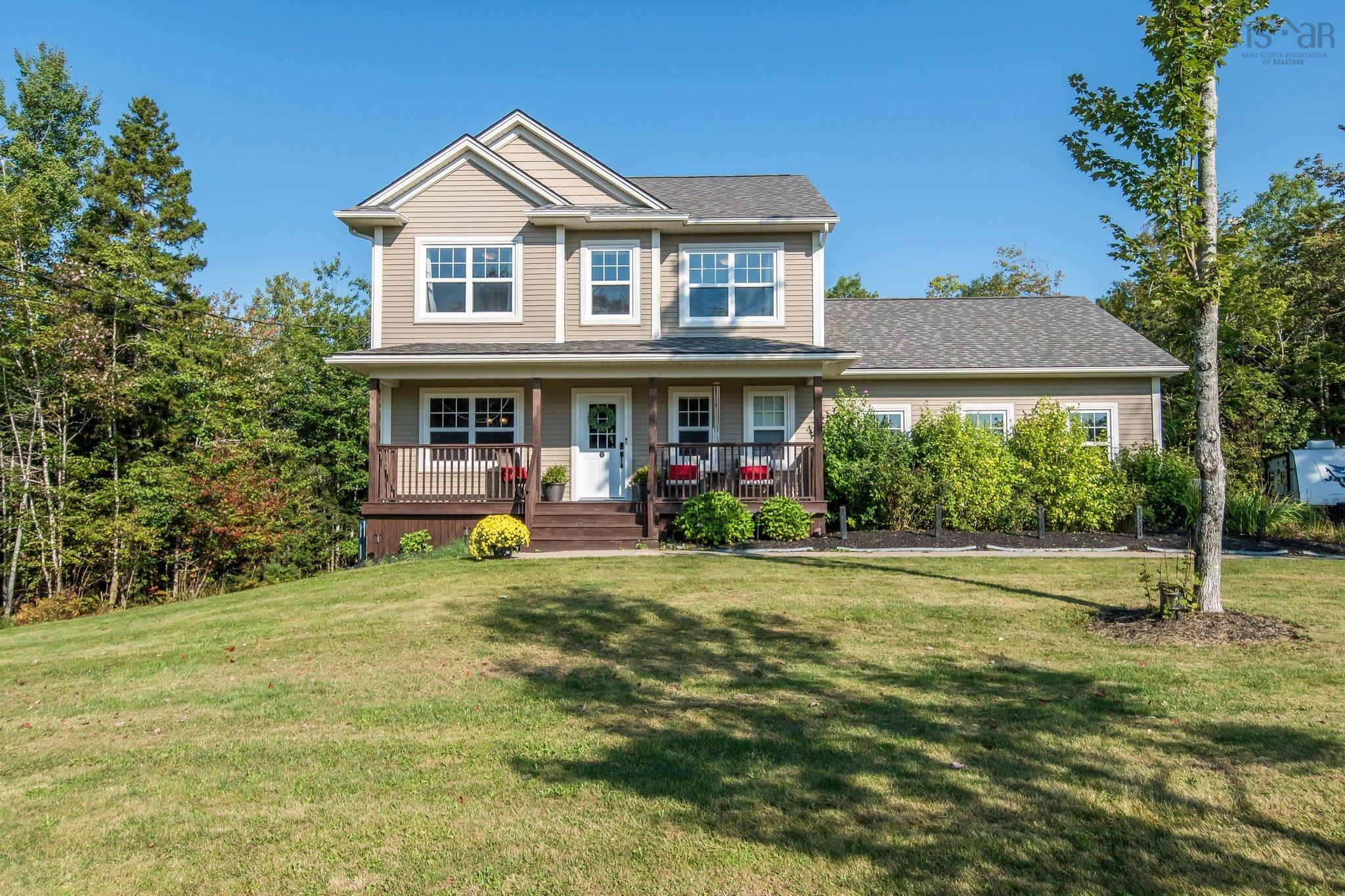 $849,900.00: 110 Coulter Crescent, Oakfield