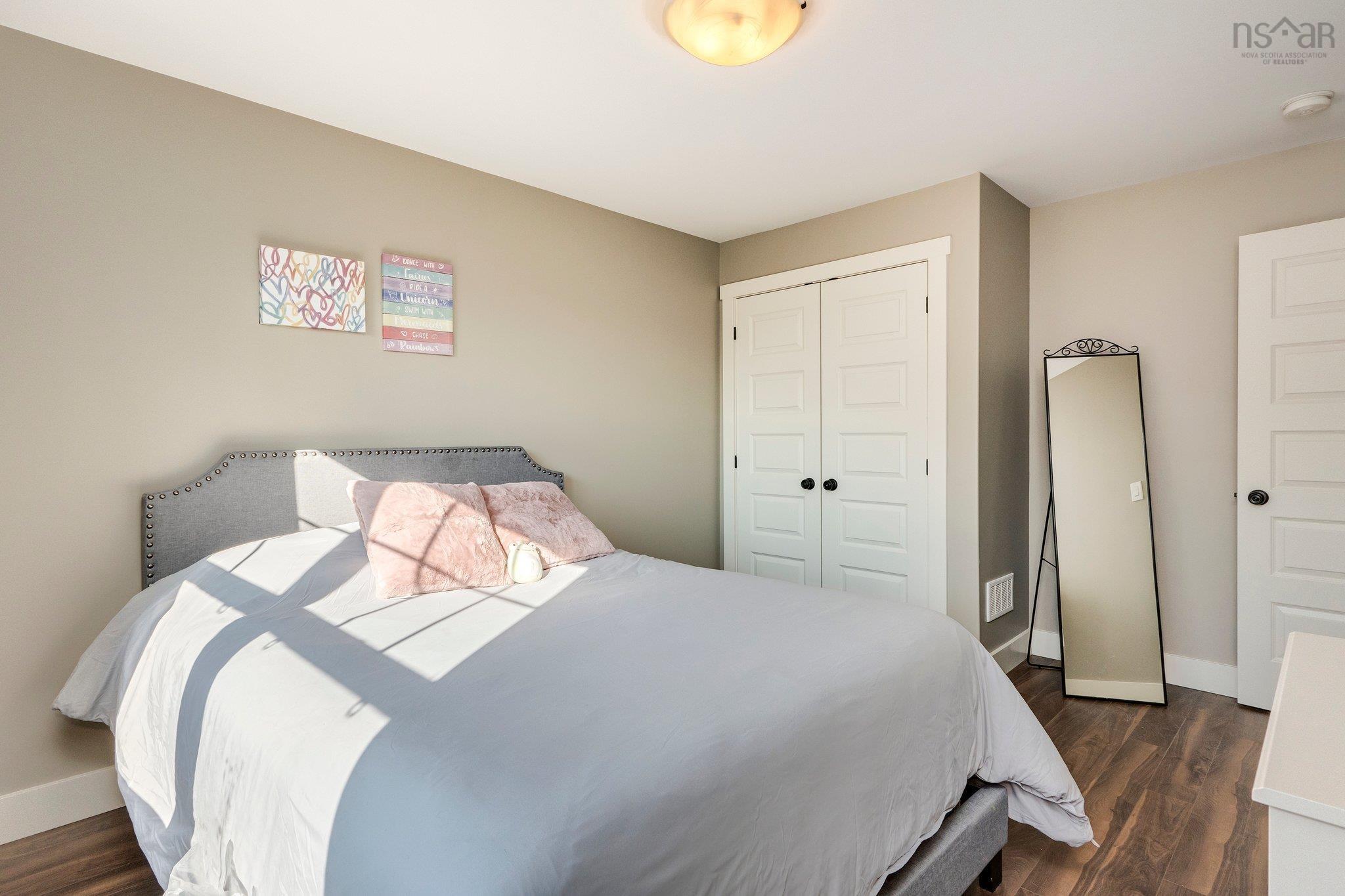 $849,900.00: 110 Coulter Crescent, Oakfield