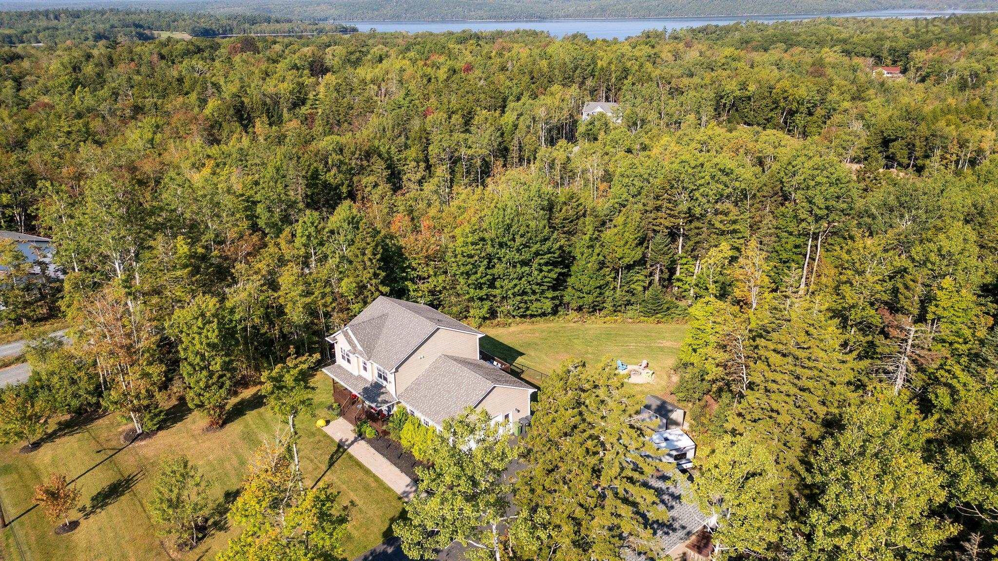$849,900.00: 110 Coulter Crescent, Oakfield