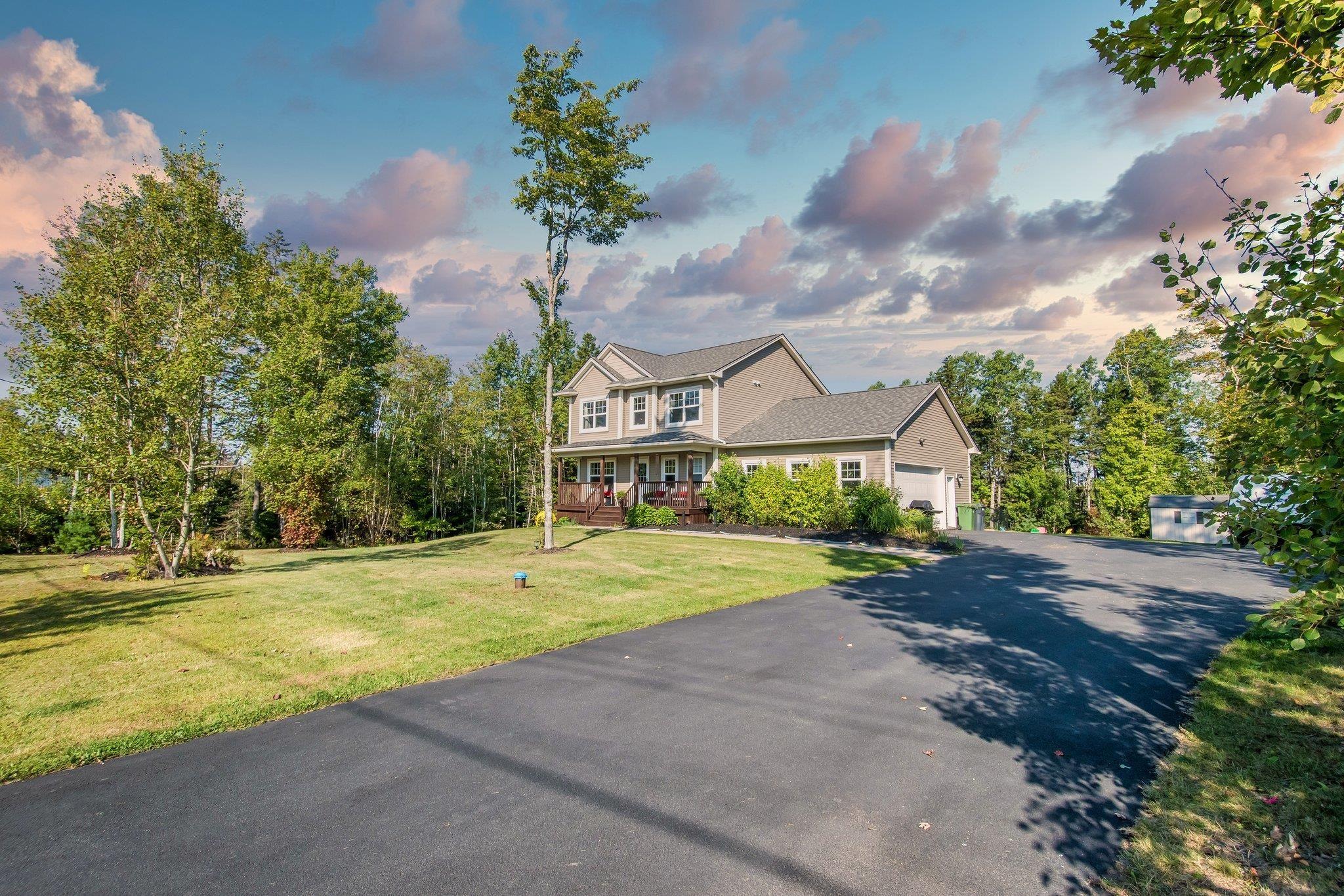 $849,900.00: 110 Coulter Crescent, Oakfield