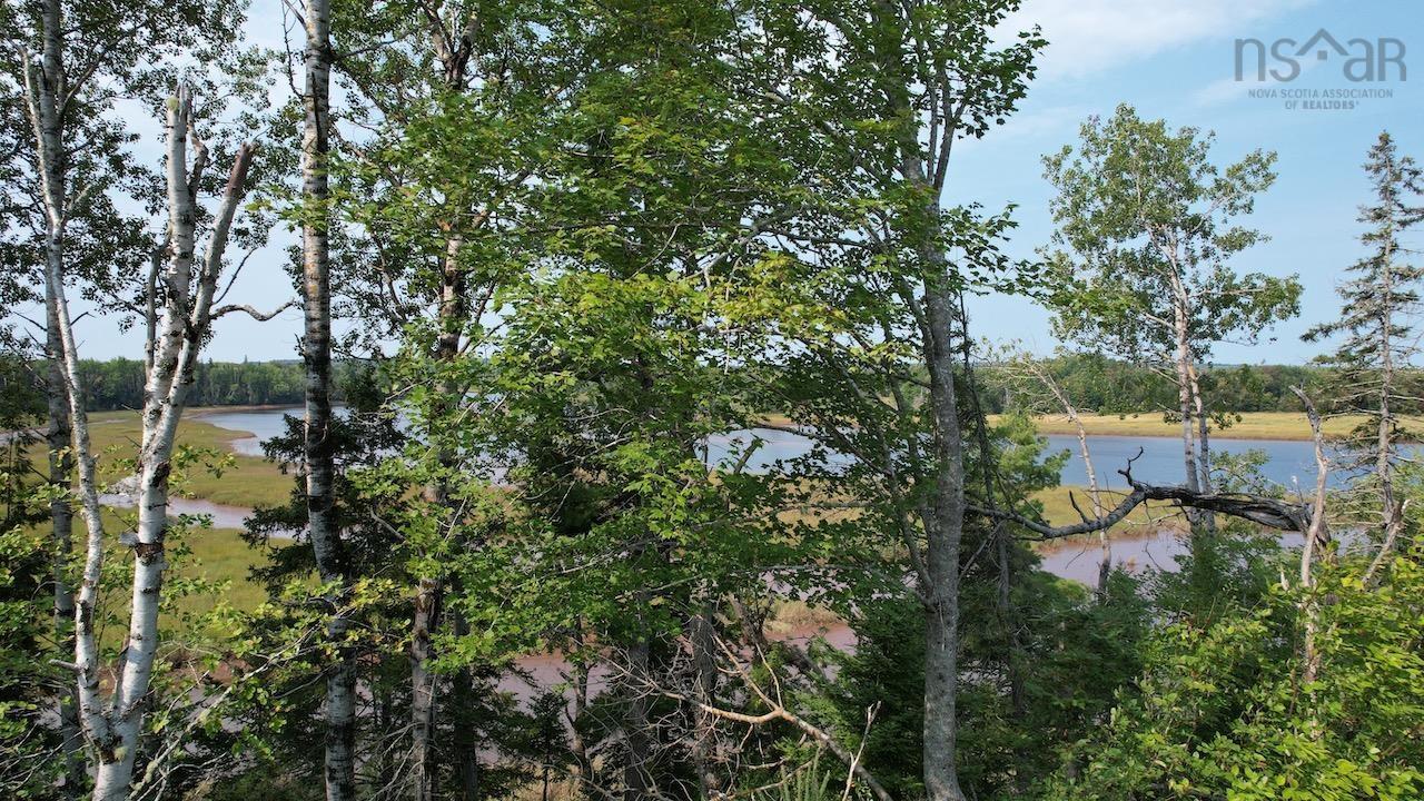 $182,850.00: 24-5 Highway 321 Highway, Roslin