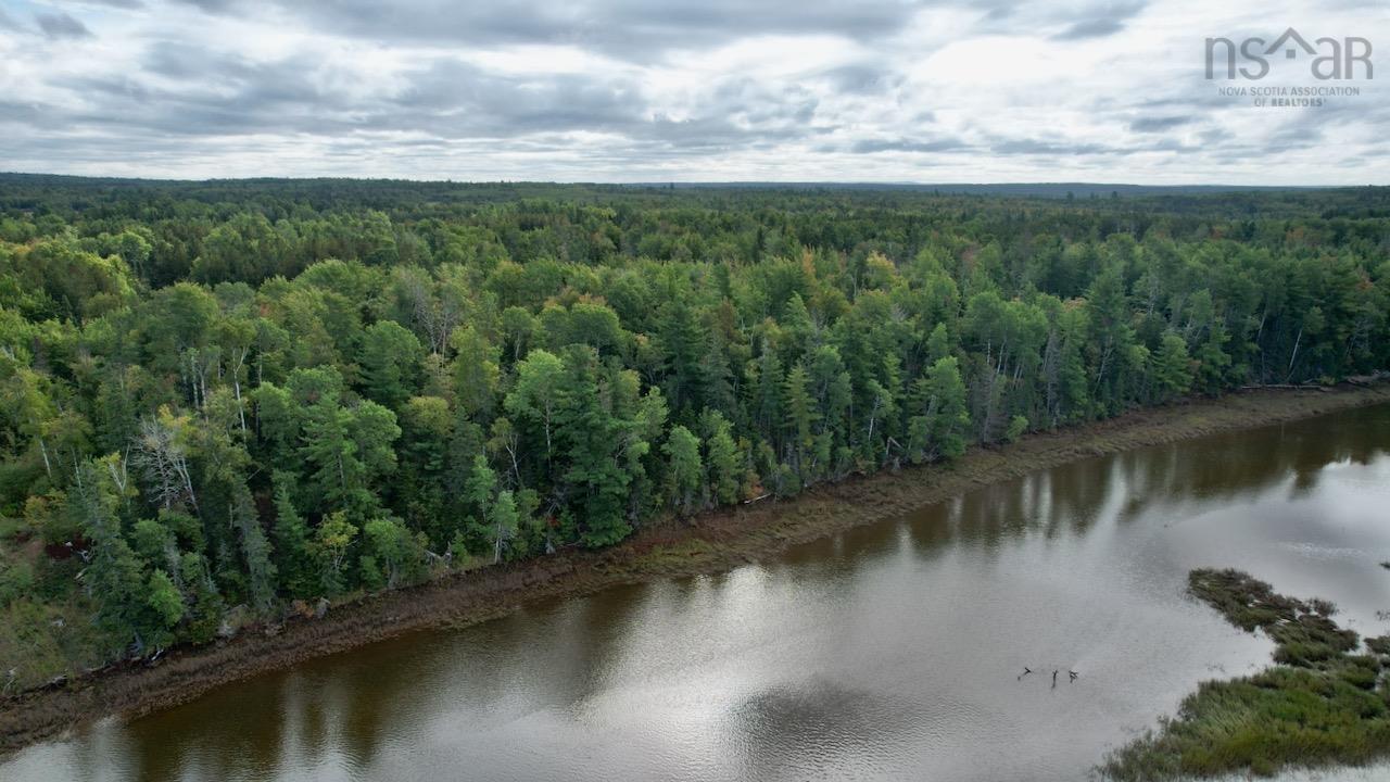 $182,850.00: 24-5 Highway 321 Highway, Roslin