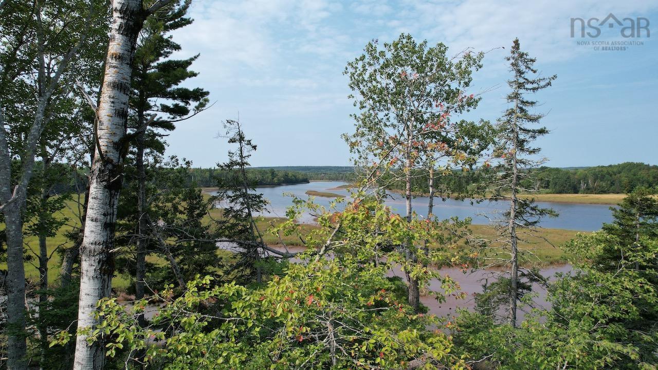 $110,975.00: 24-2 Highway 321 Highway, Roslin